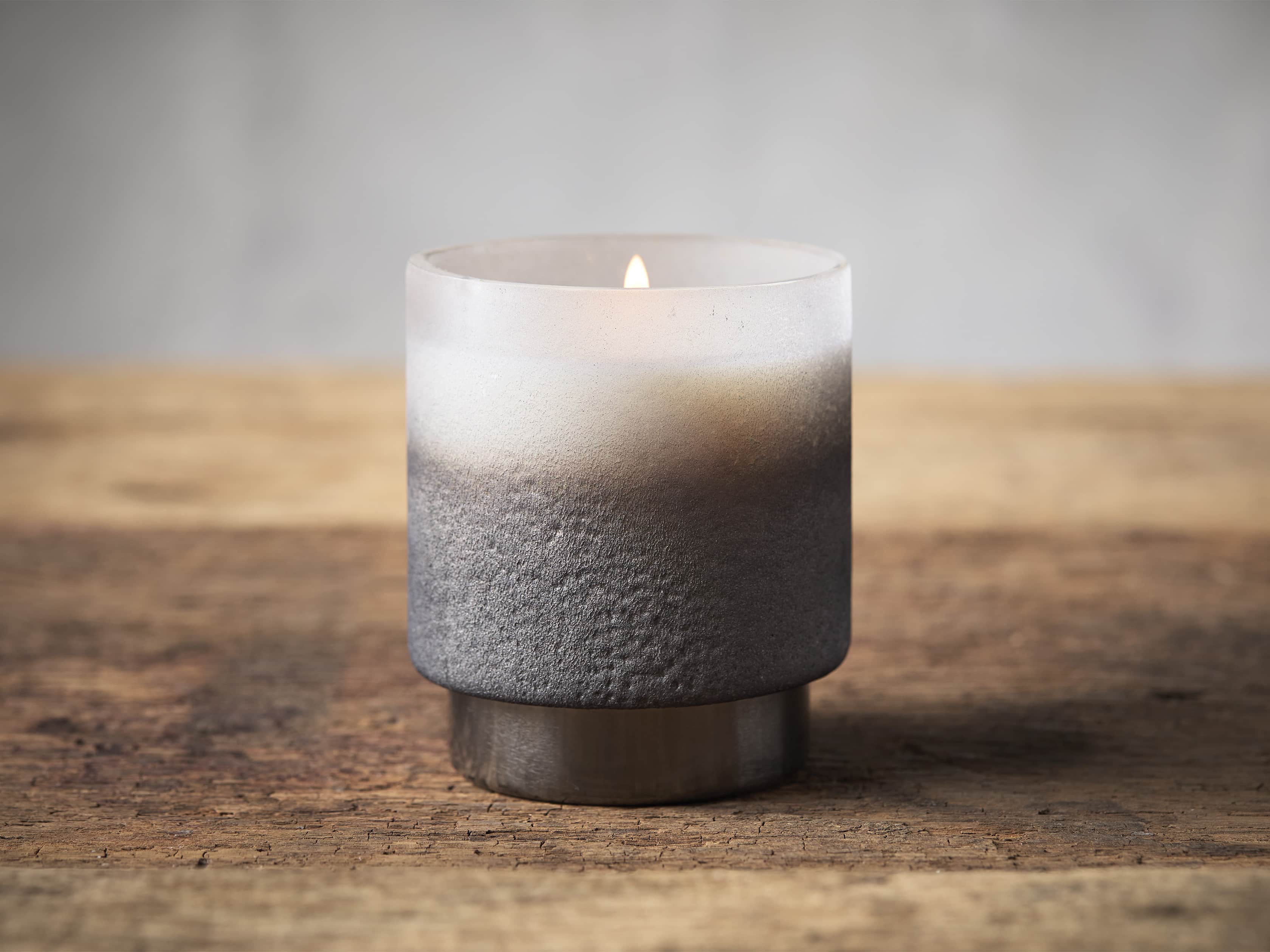 Retreat Small Green Bergamot Candle, slide 1 of 2