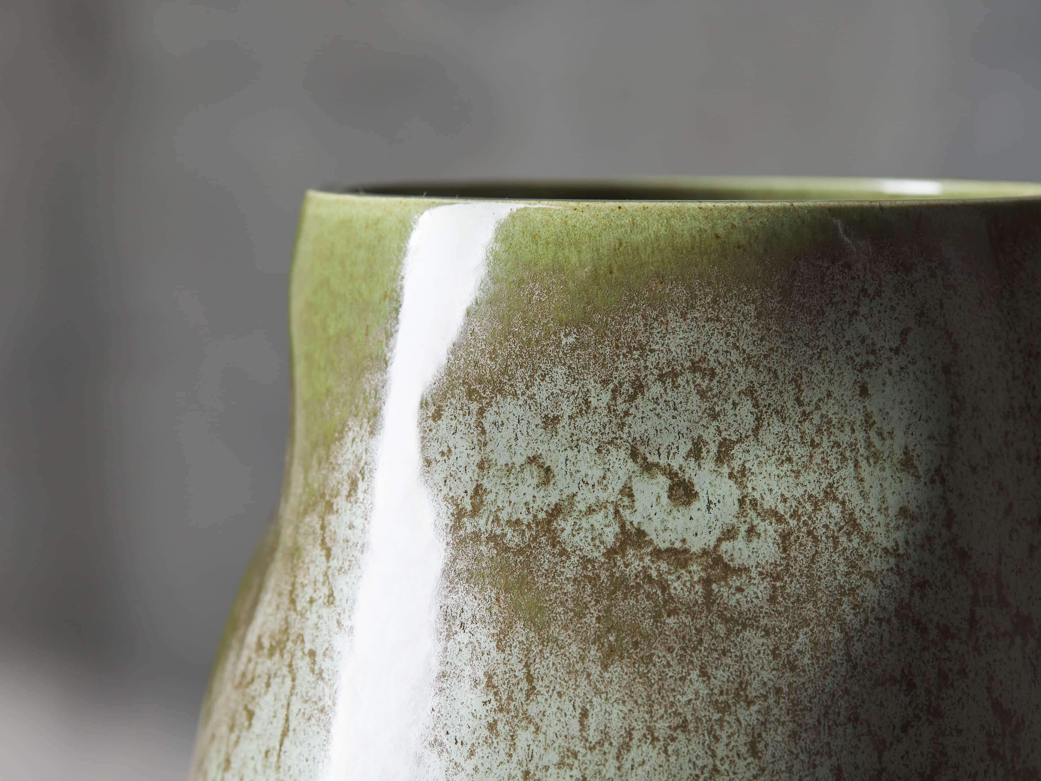 Moss Vase, slide 2 of 4
