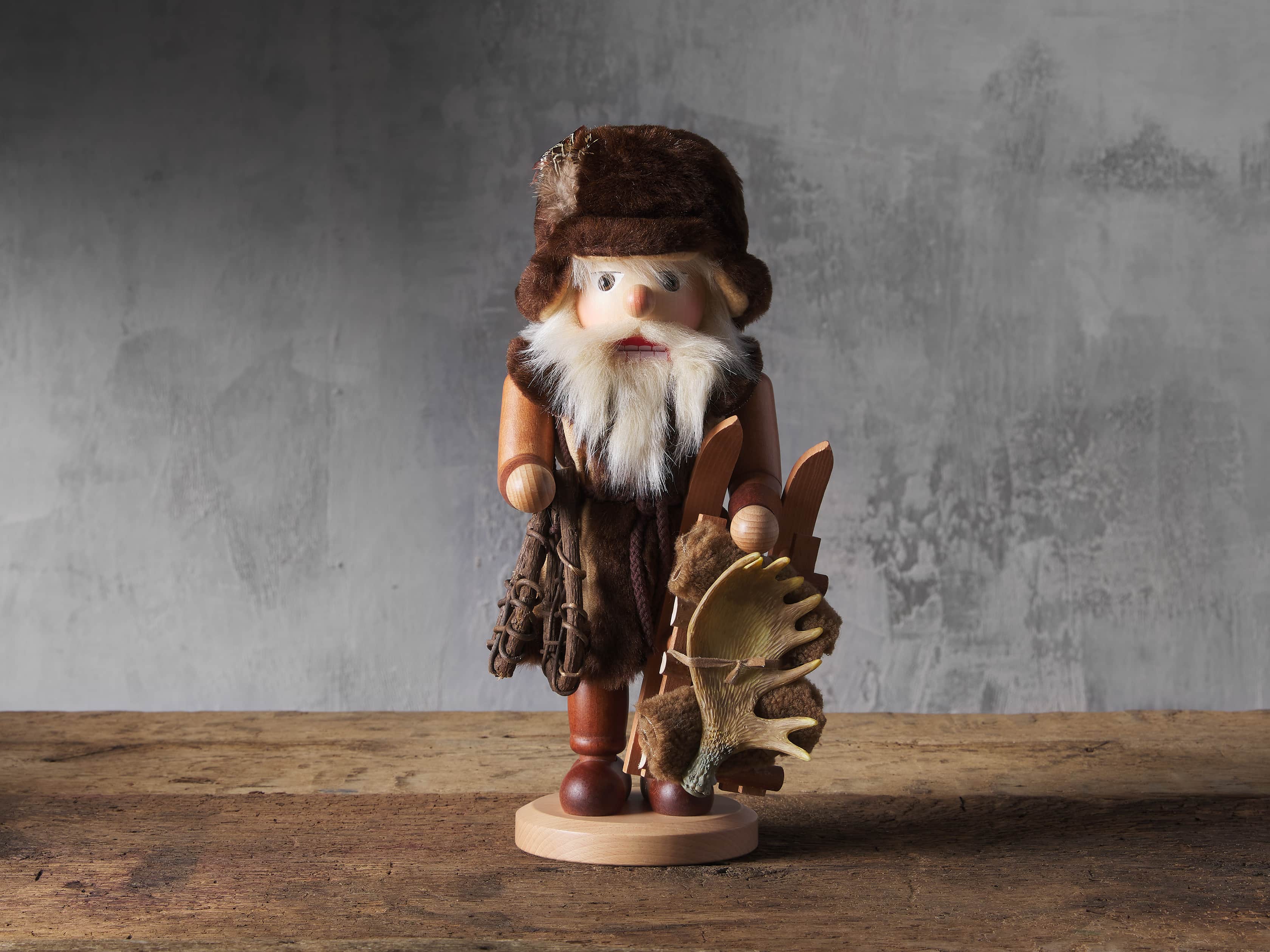 Trapper Nutcracker, slide 1 of 4
