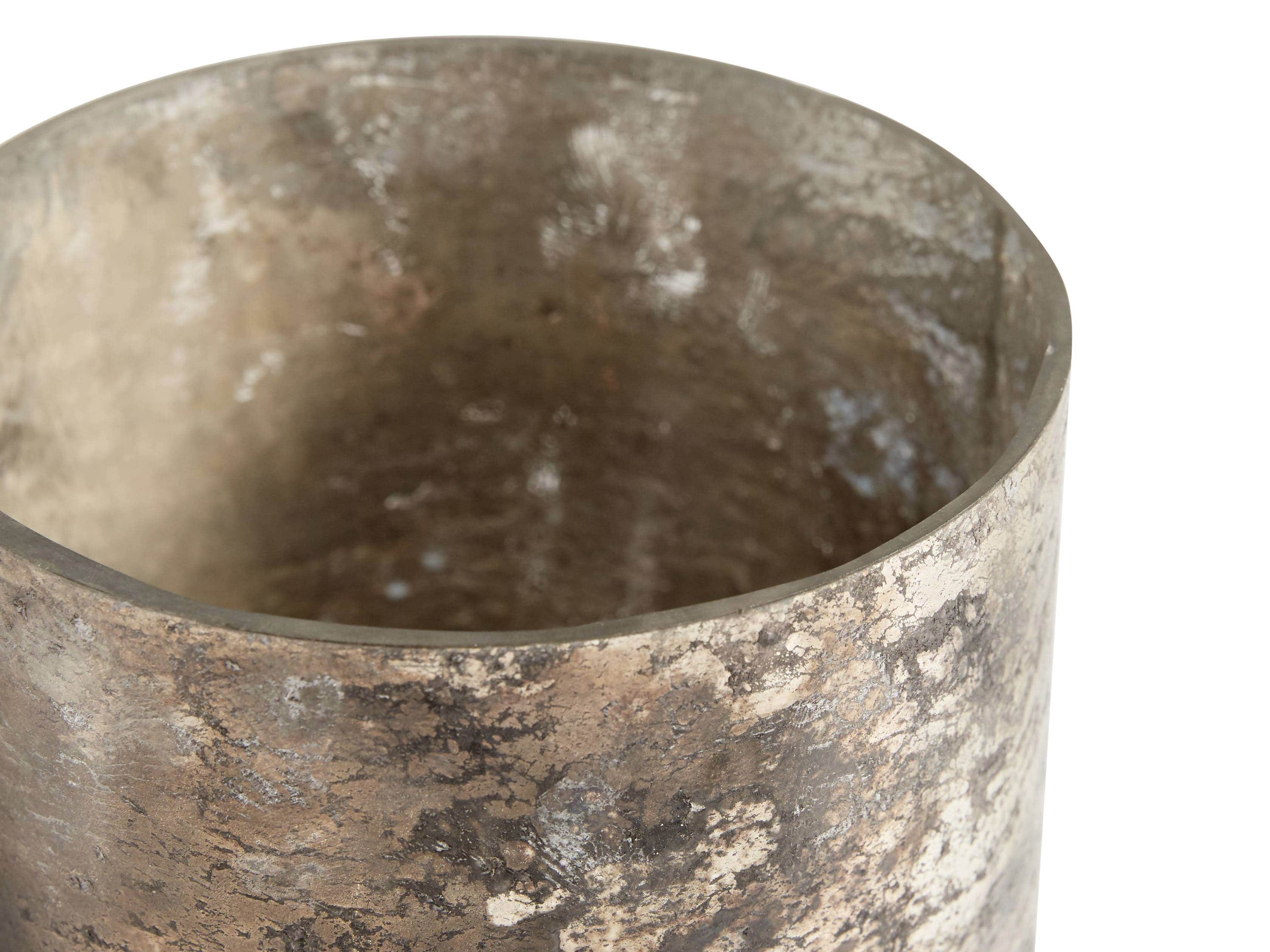 Freya Large 8" Hurricane in Oxidized Finish