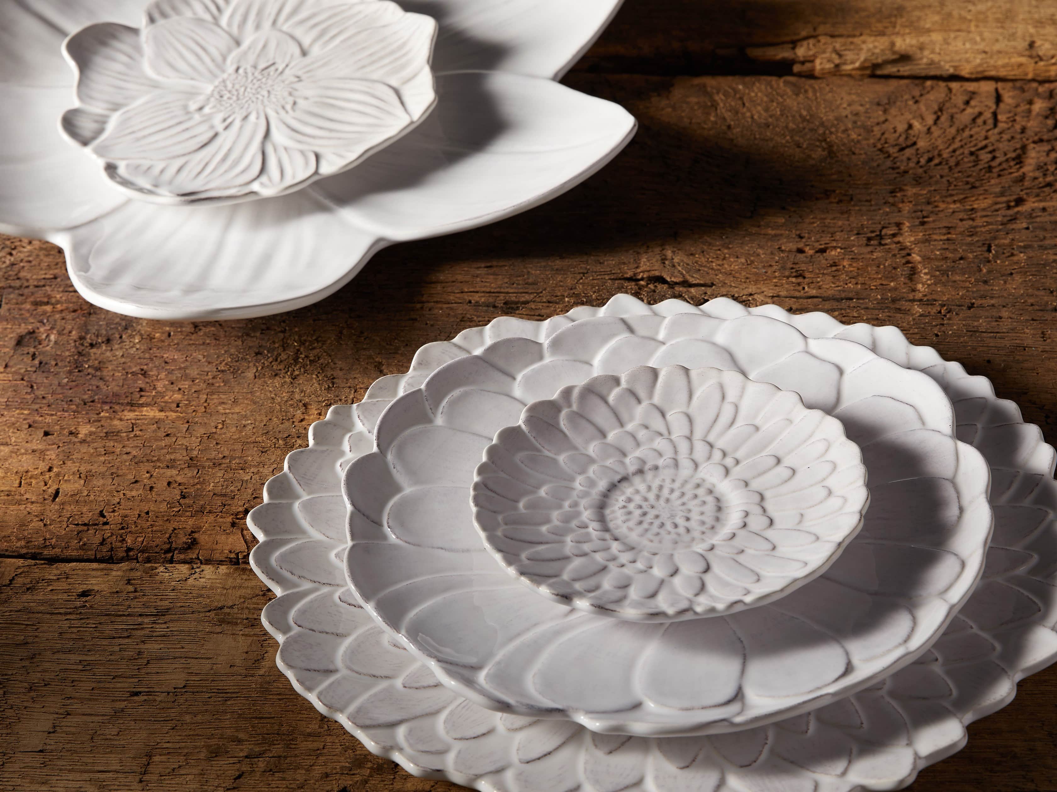 Bloom Large Plate