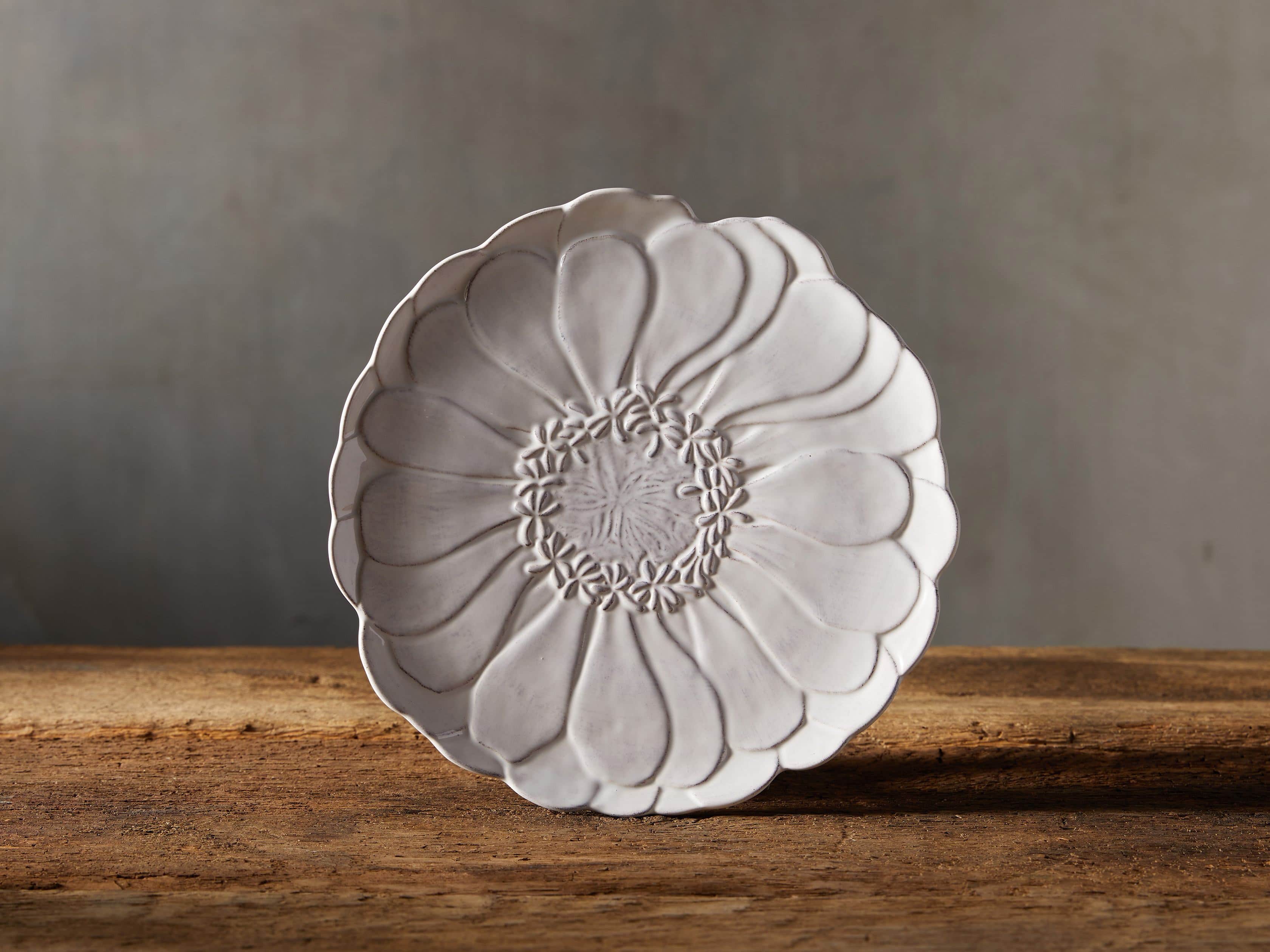 Bloom Medium Plate