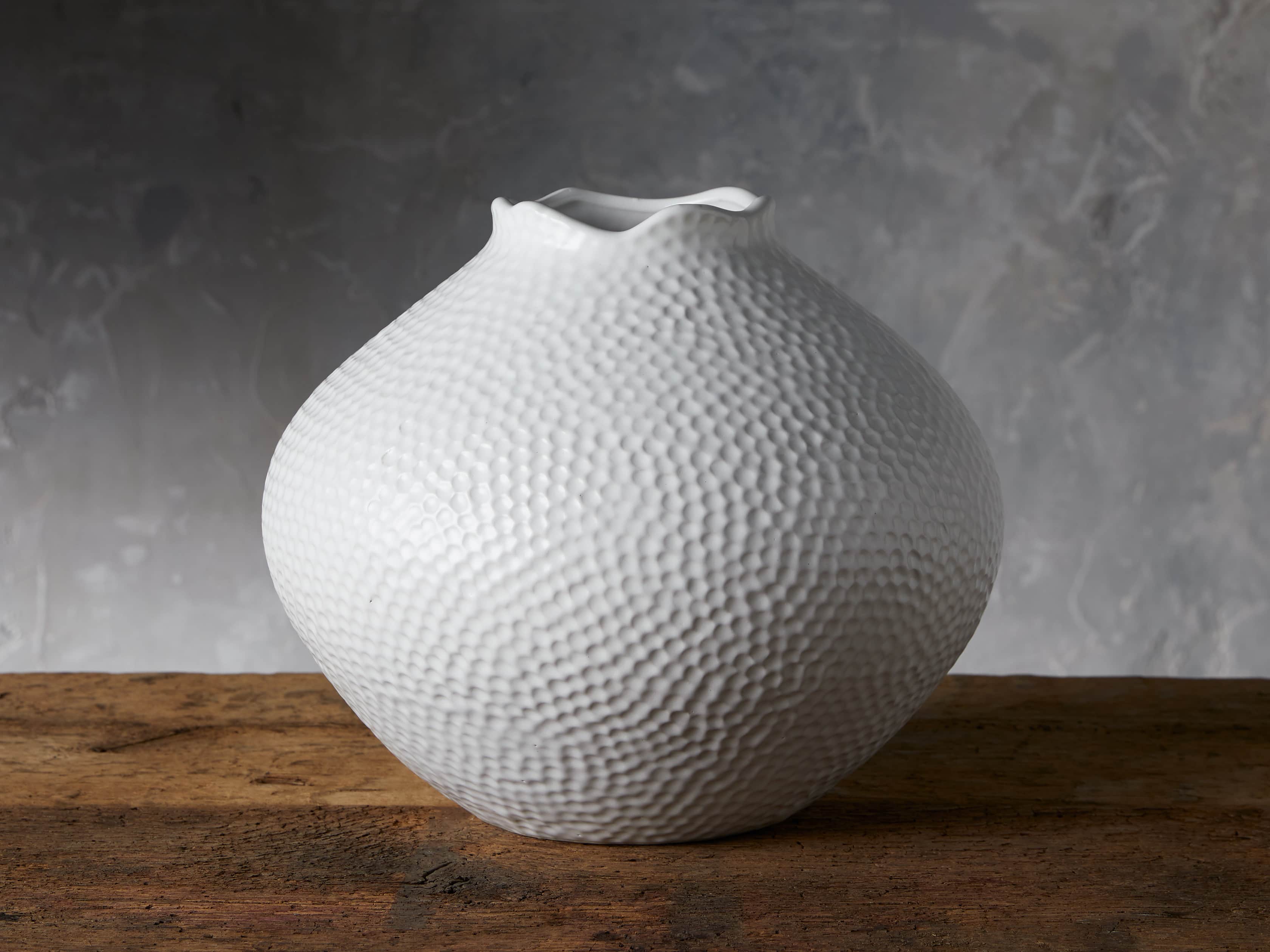 Eva Round Vase In White Arhaus Eva Round Vase In White Arhaus, Round White Vase Large