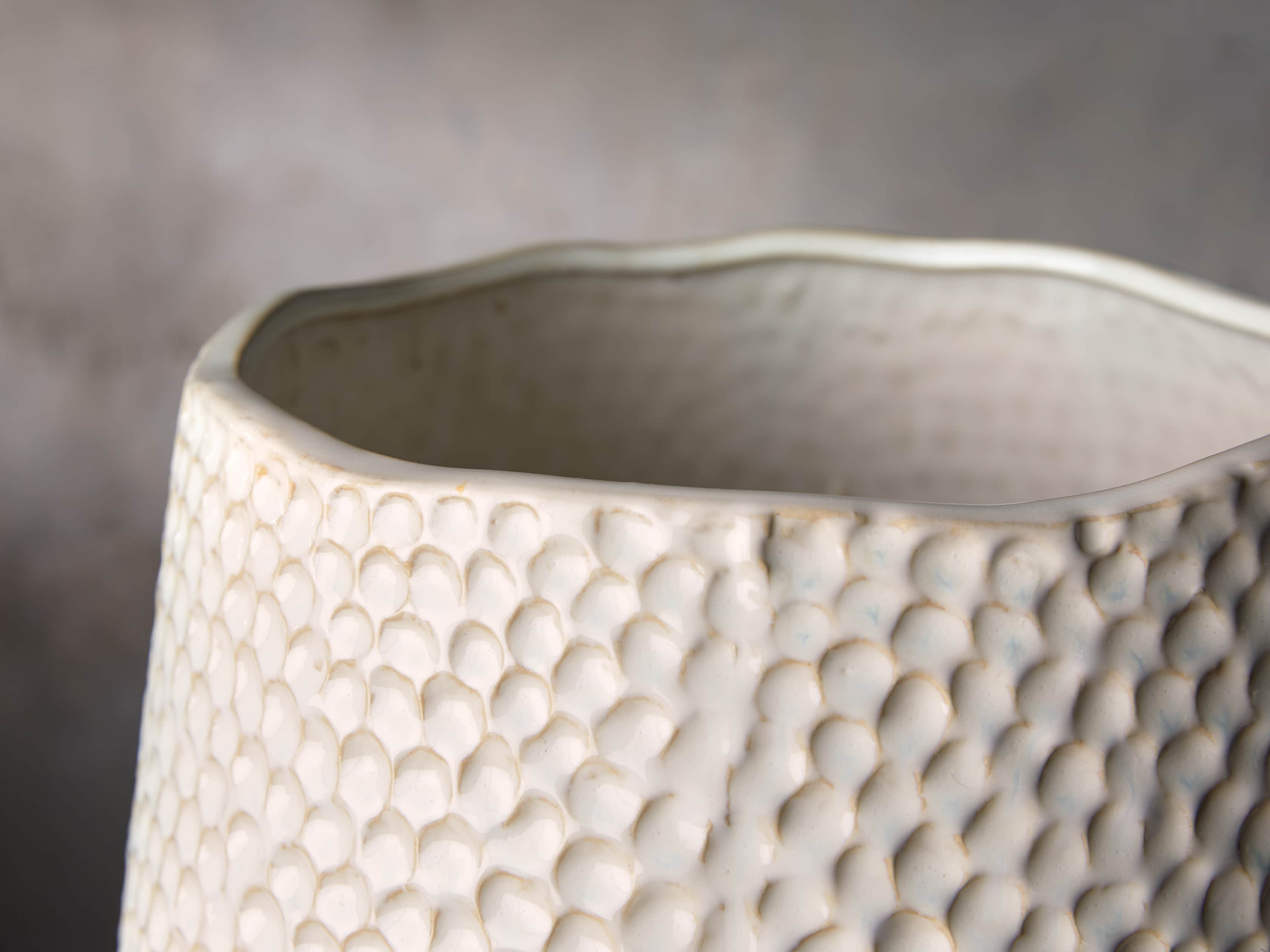 Eva Grand Vase in Cream, slide 2 of 2