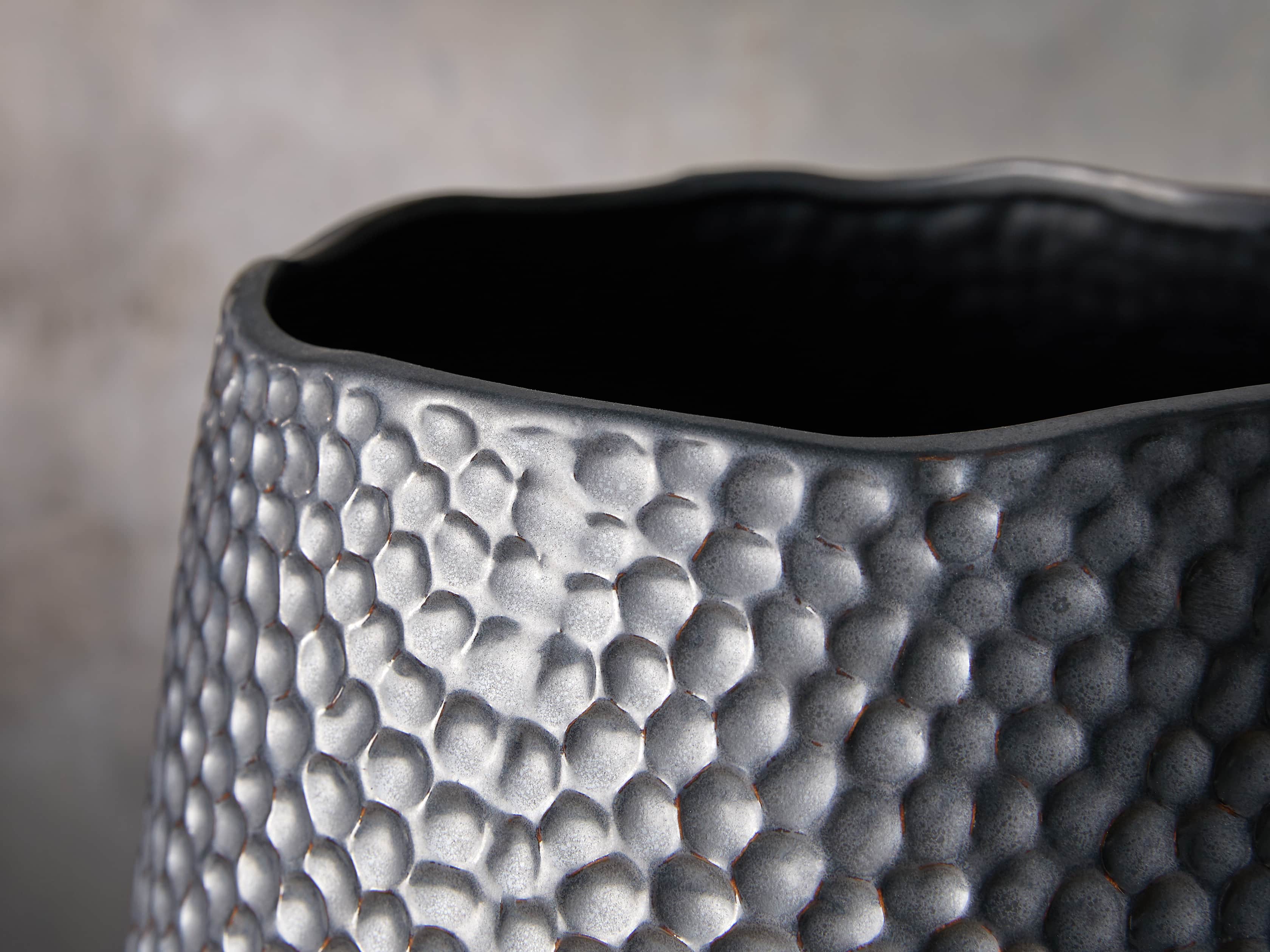 Eva Grand Vase in Black, slide 2 of 2