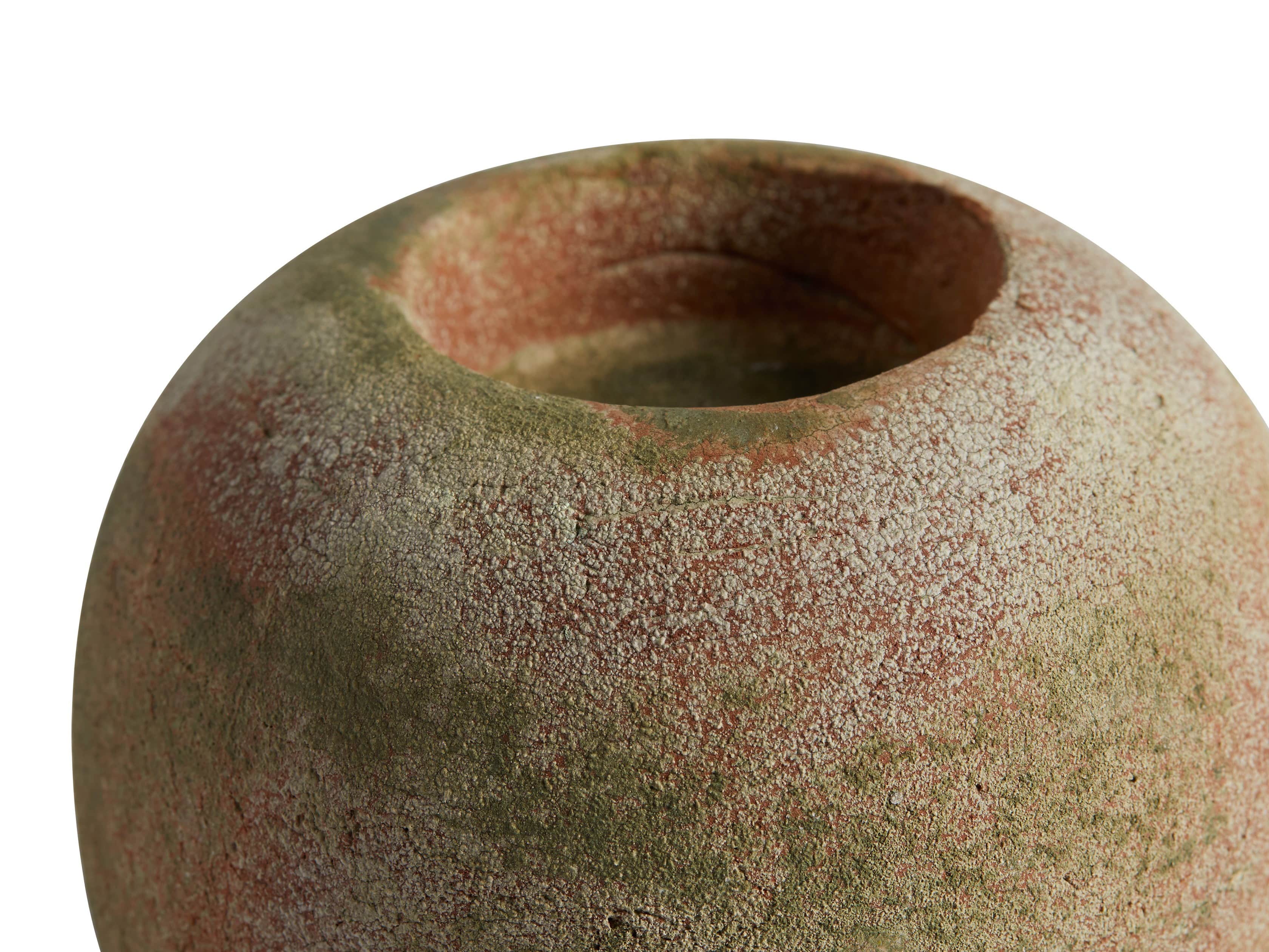 Amphora Tealight Holder, slide 4 of 5