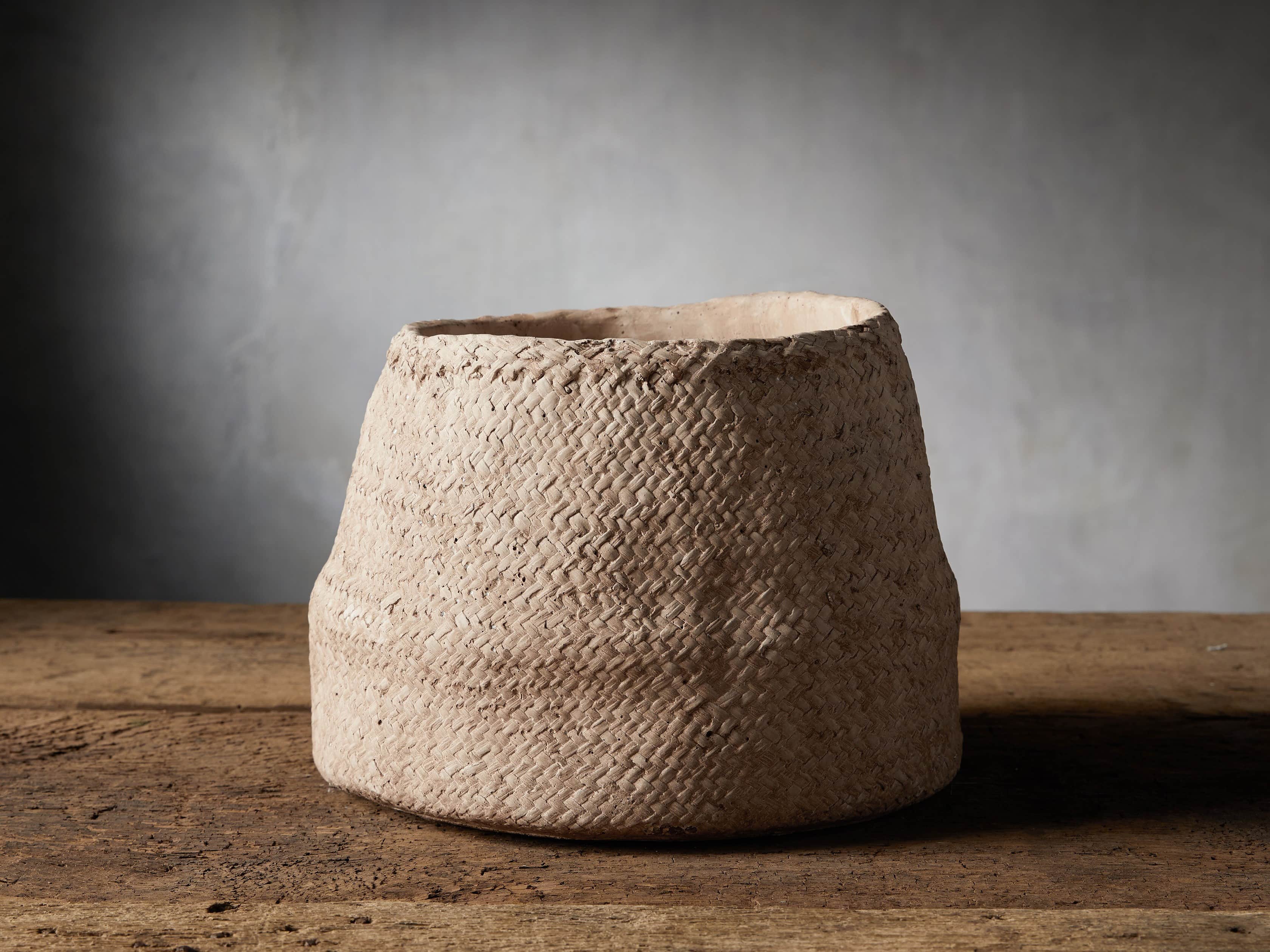 Woven 12" Planter