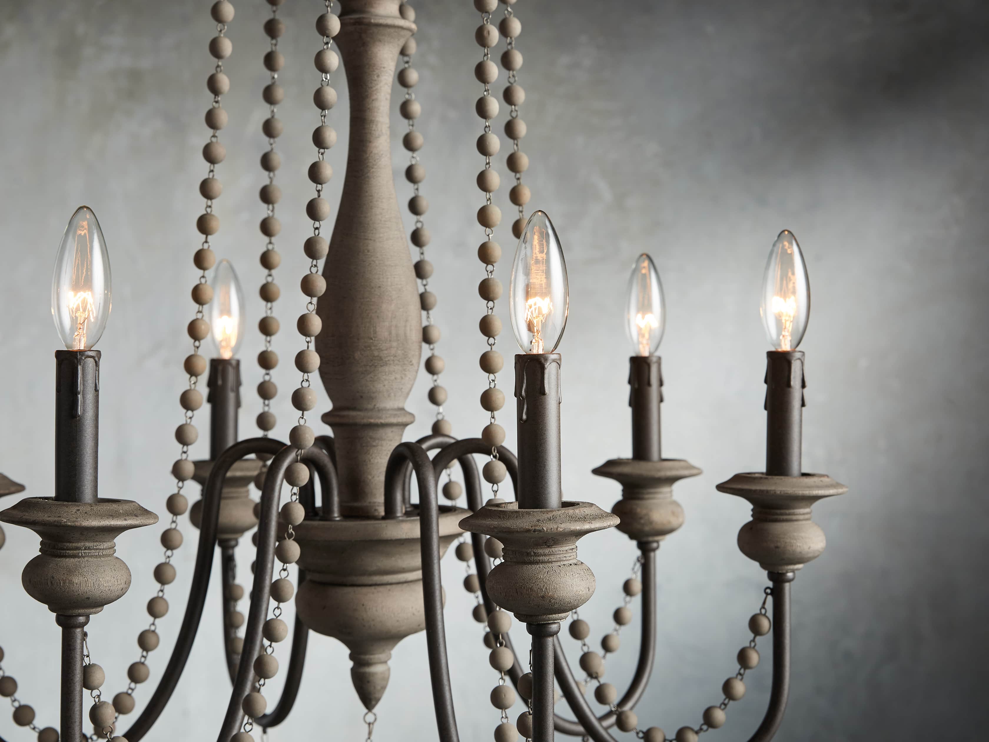 Louise Chandelier, slide 2 of 8