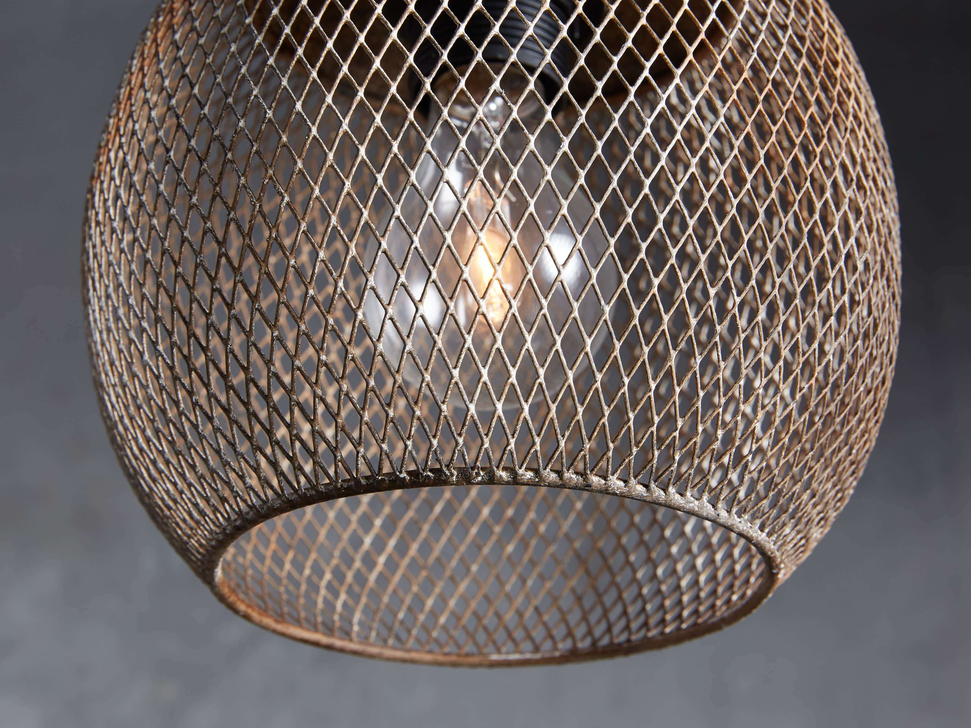 Lanister Small Mesh Pendant