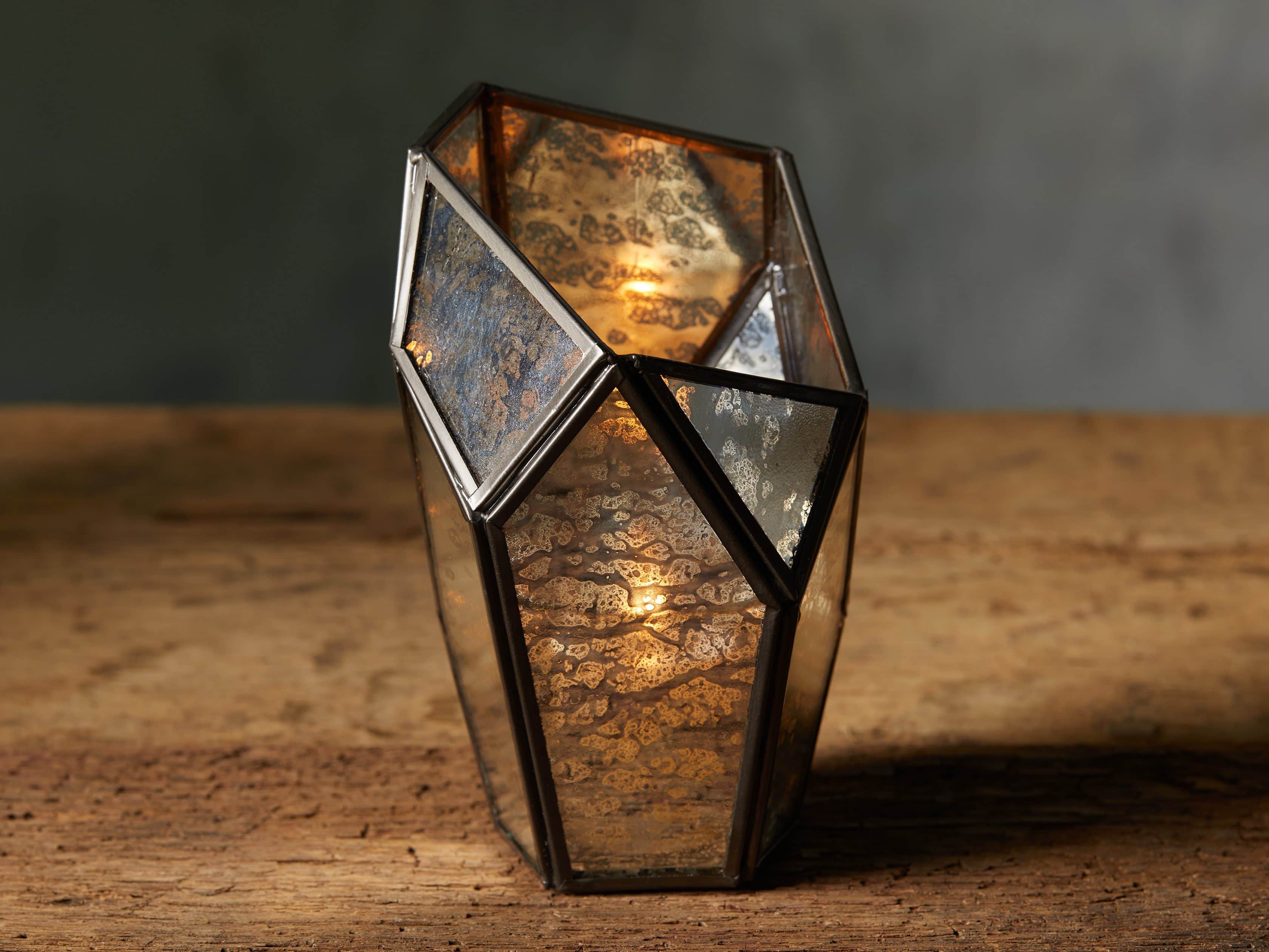 6.5" Geo Tealight Holder, slide 2 of 6