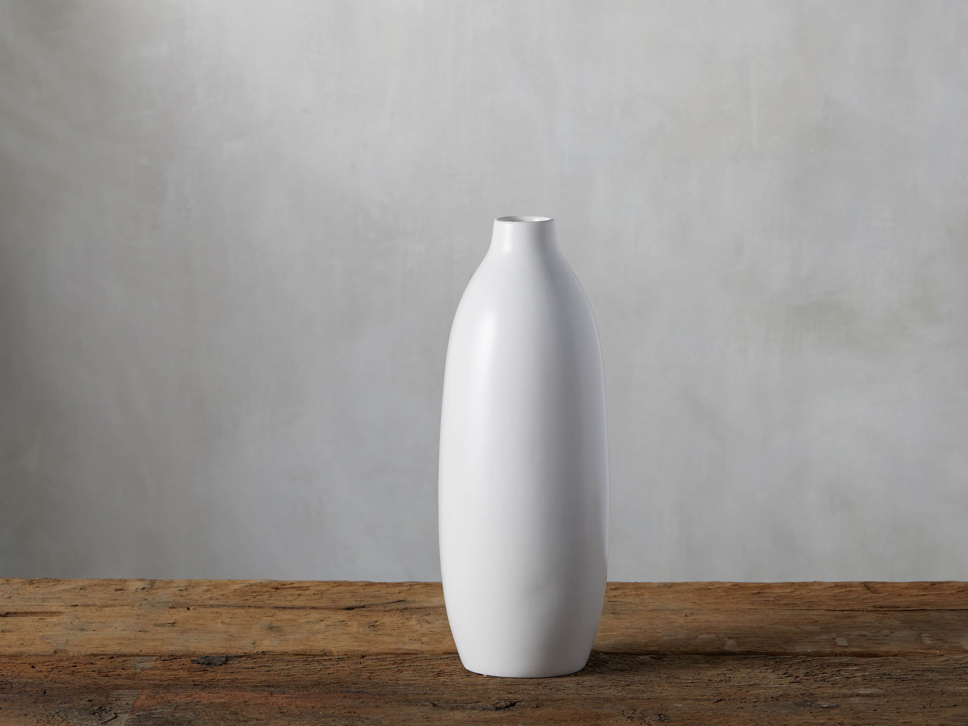 Paloma Large Vase, slide 1 of 7