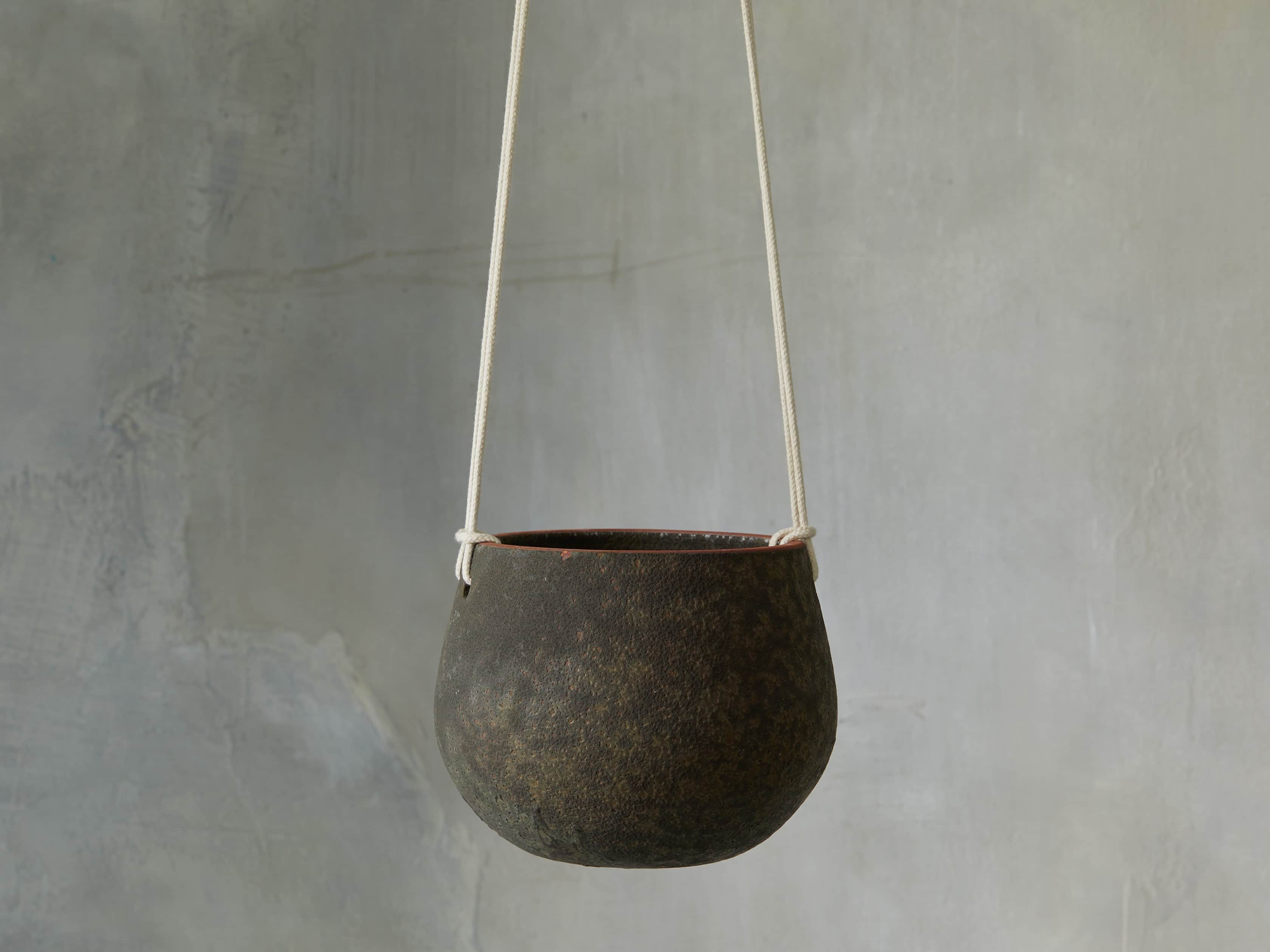 Anselmo Hanging Planter, slide 2 of 5