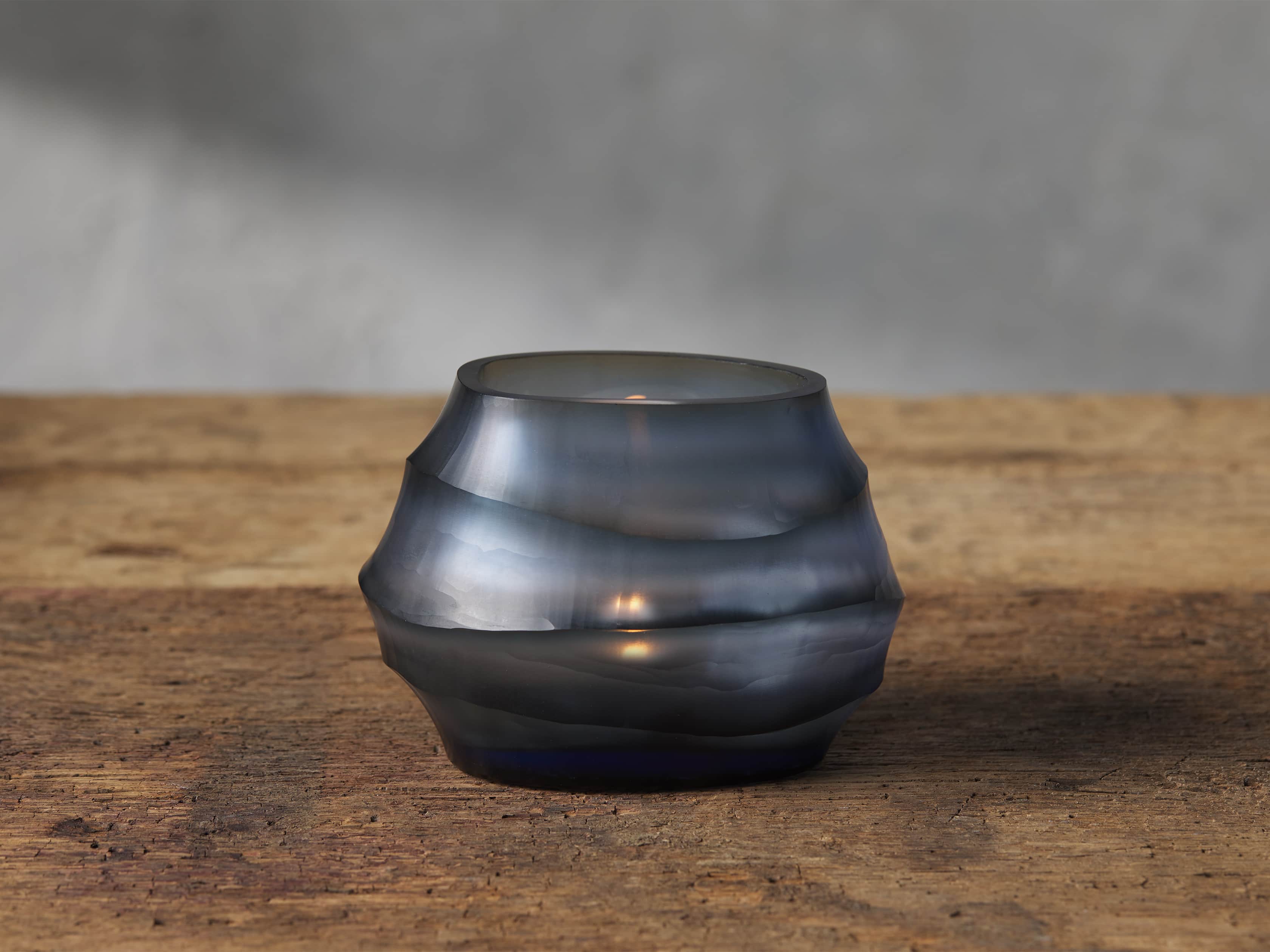 Marella Tealight, slide 1 of 3