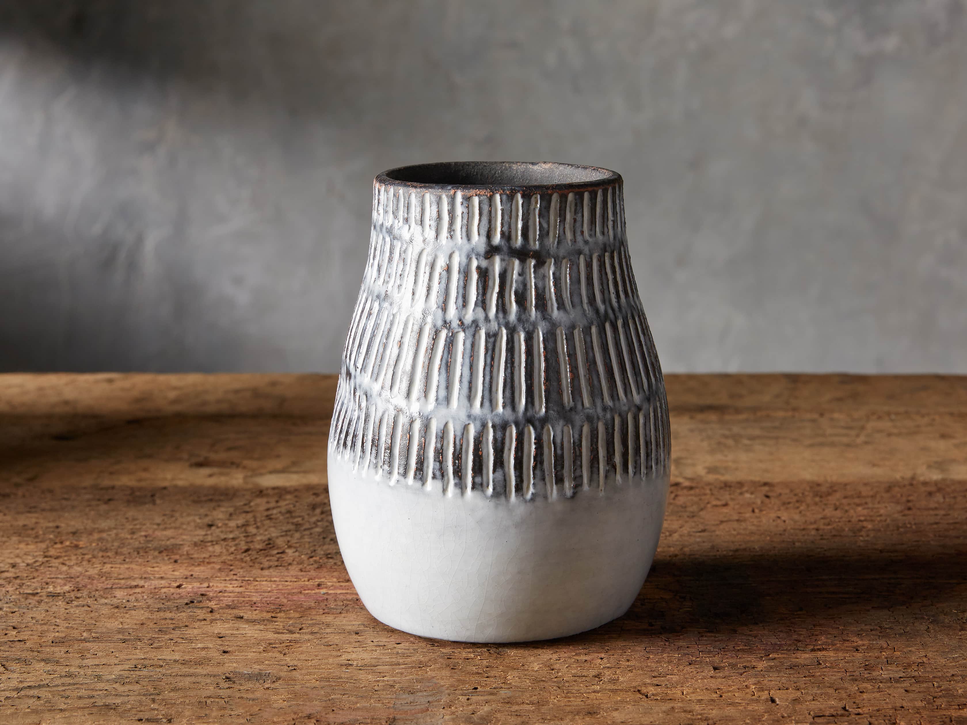 Paros Vase, slide 1 of 8