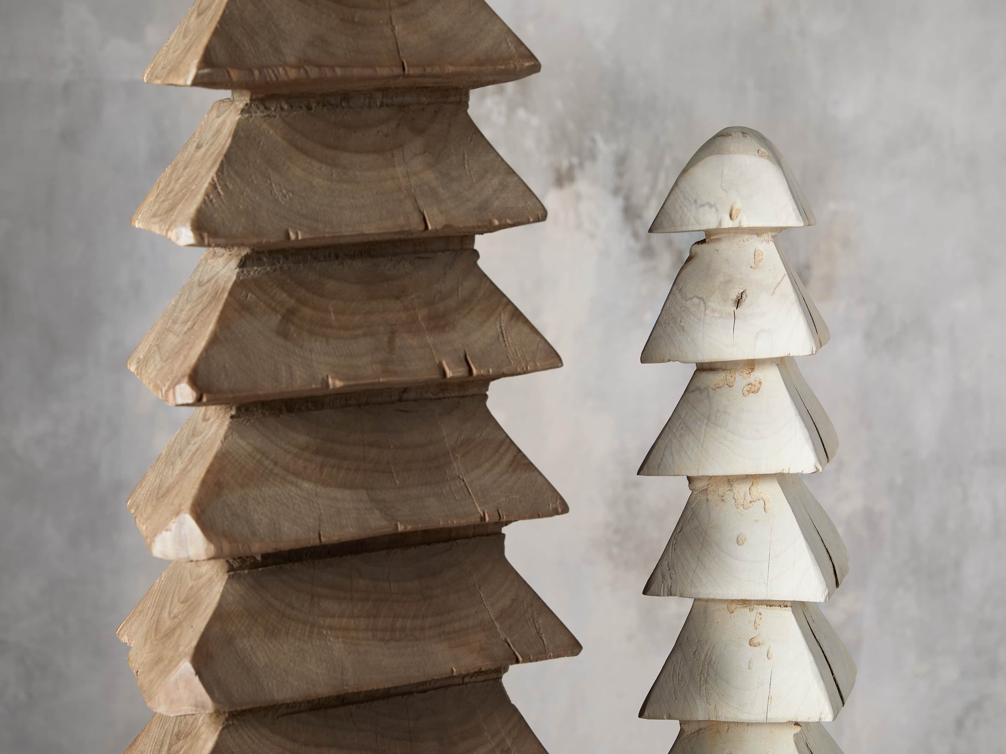 Small Stacked Chainsaw Tree, slide 2 of 4
