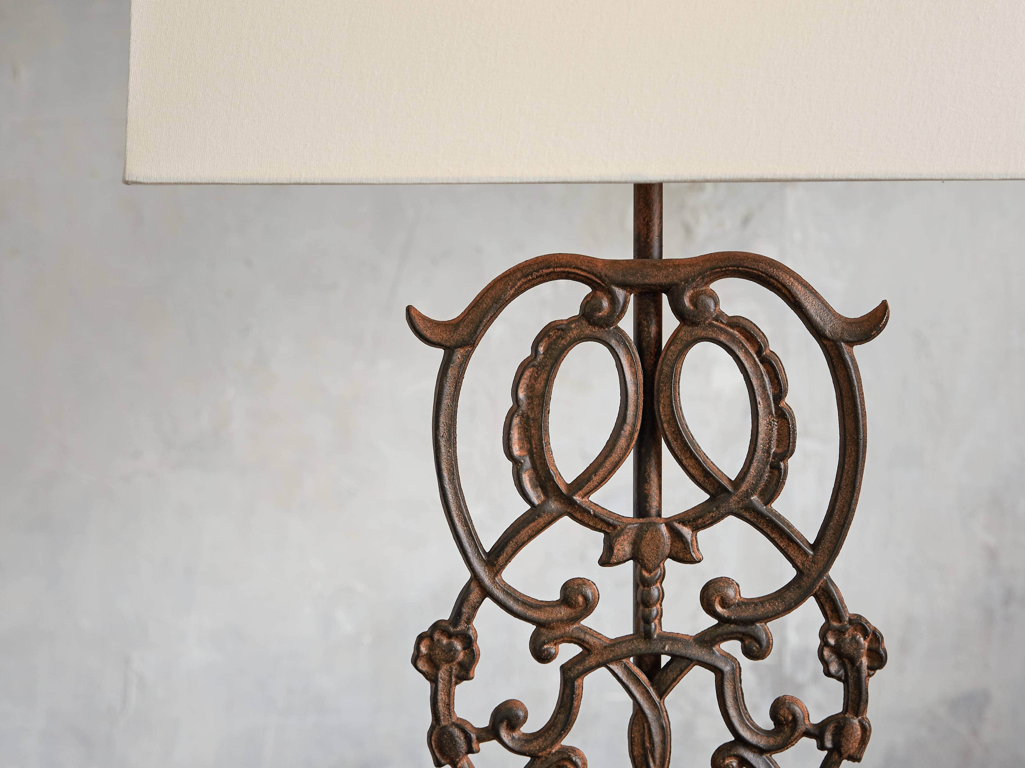 Fielding Floor Lamp In Rust