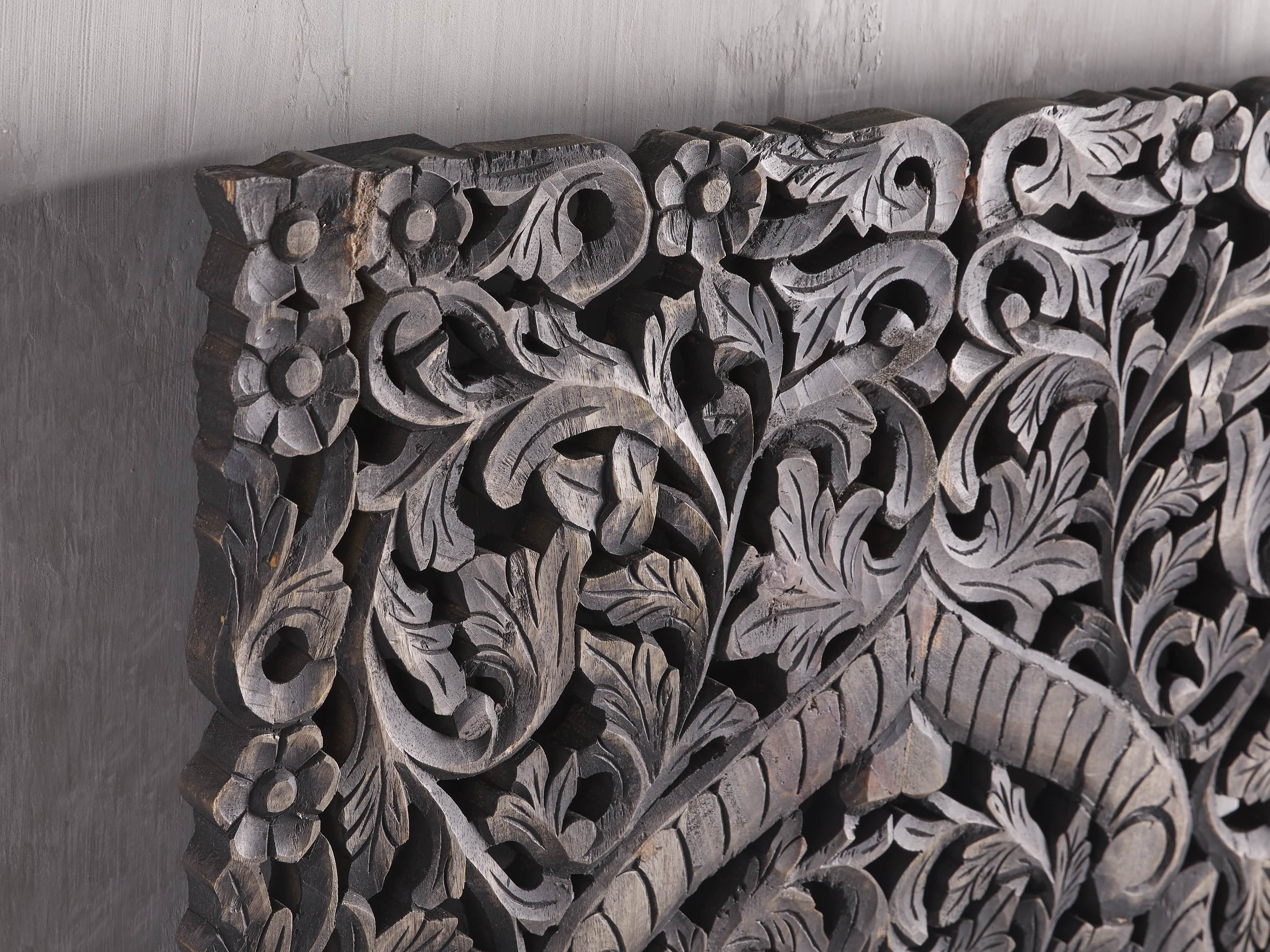 Yamuna Medallion Panel, slide 2 of 3