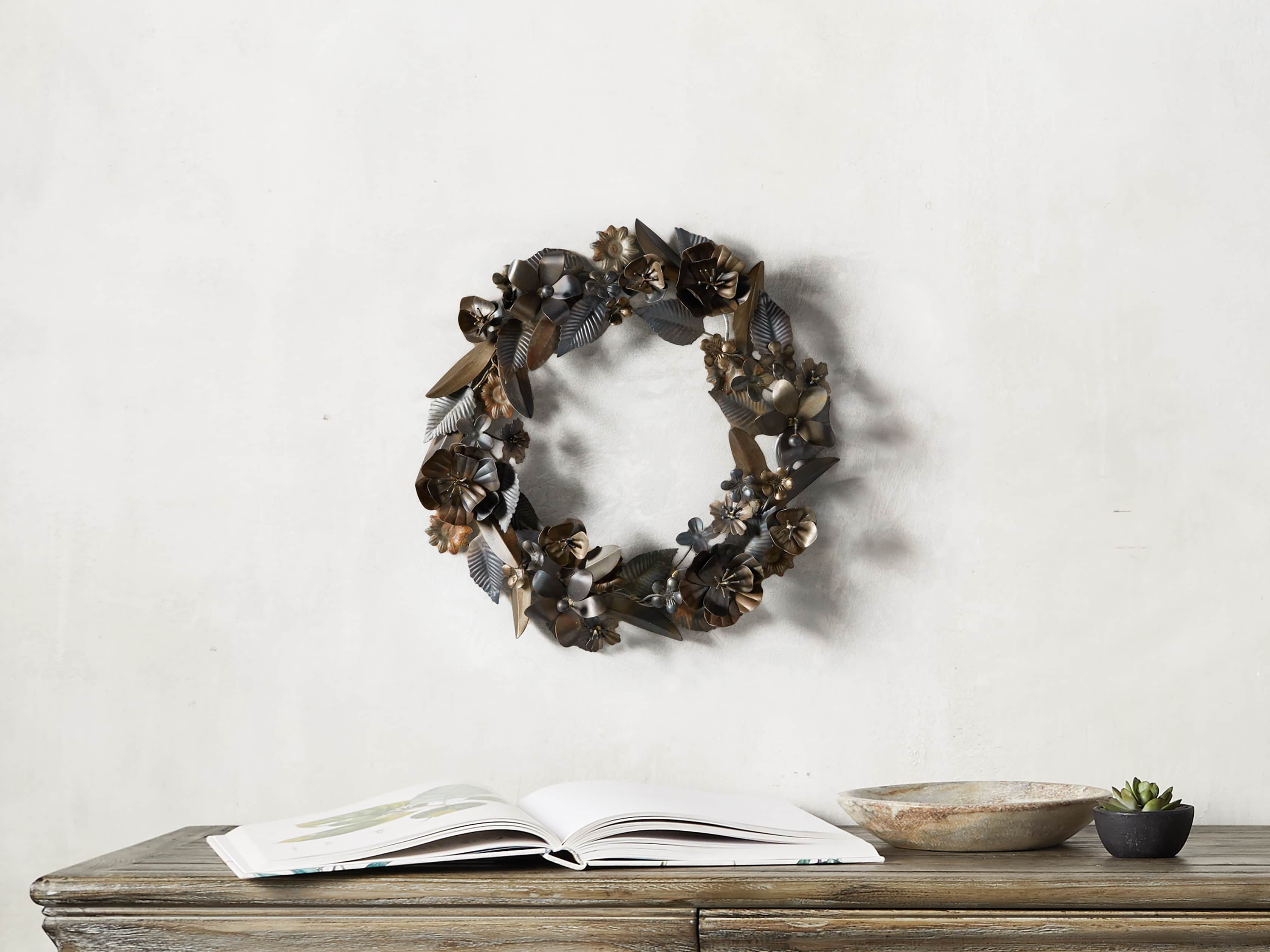 12" Larkin Wreath