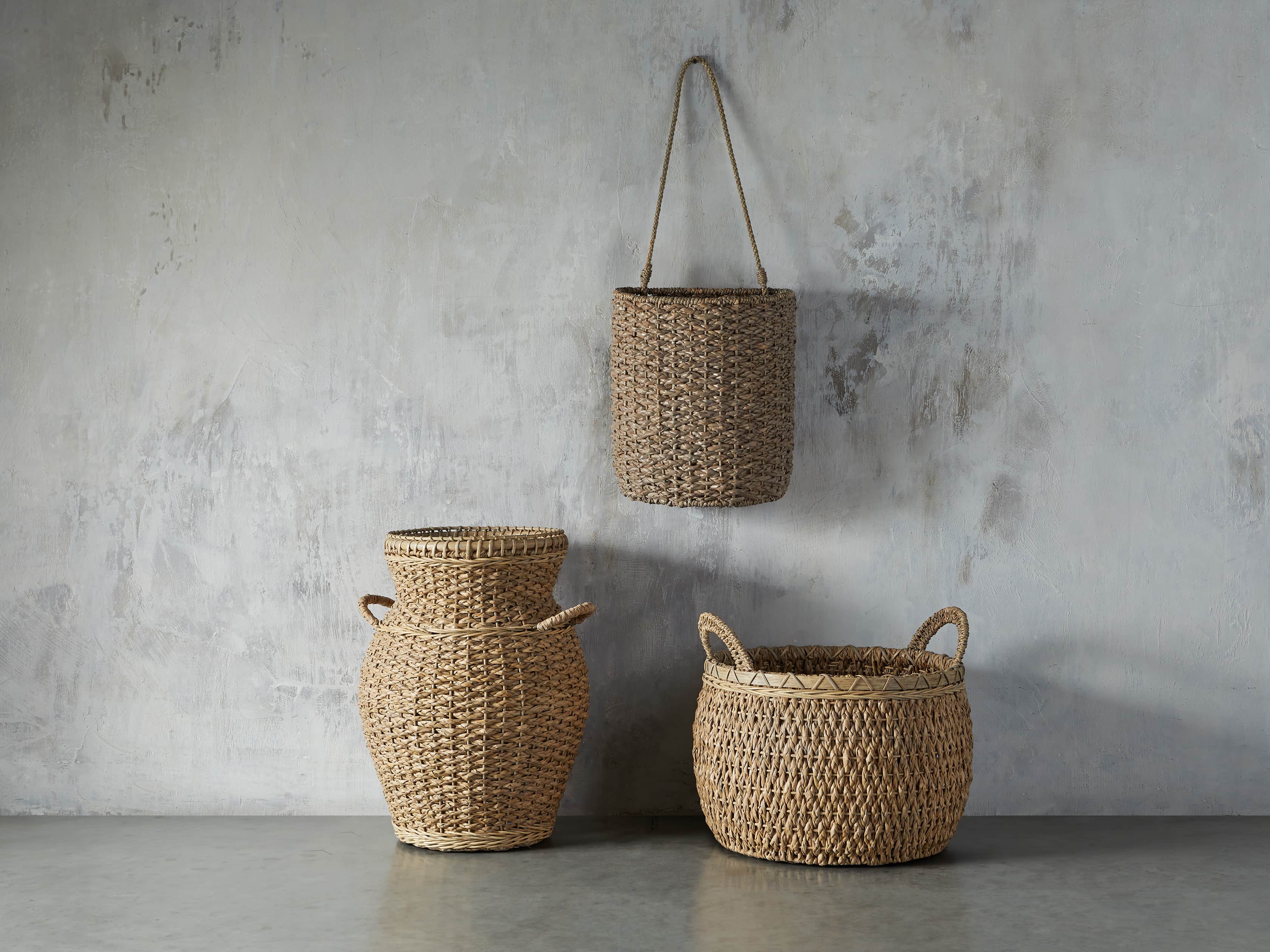 Round Entry Basket, slide 3 of 4
