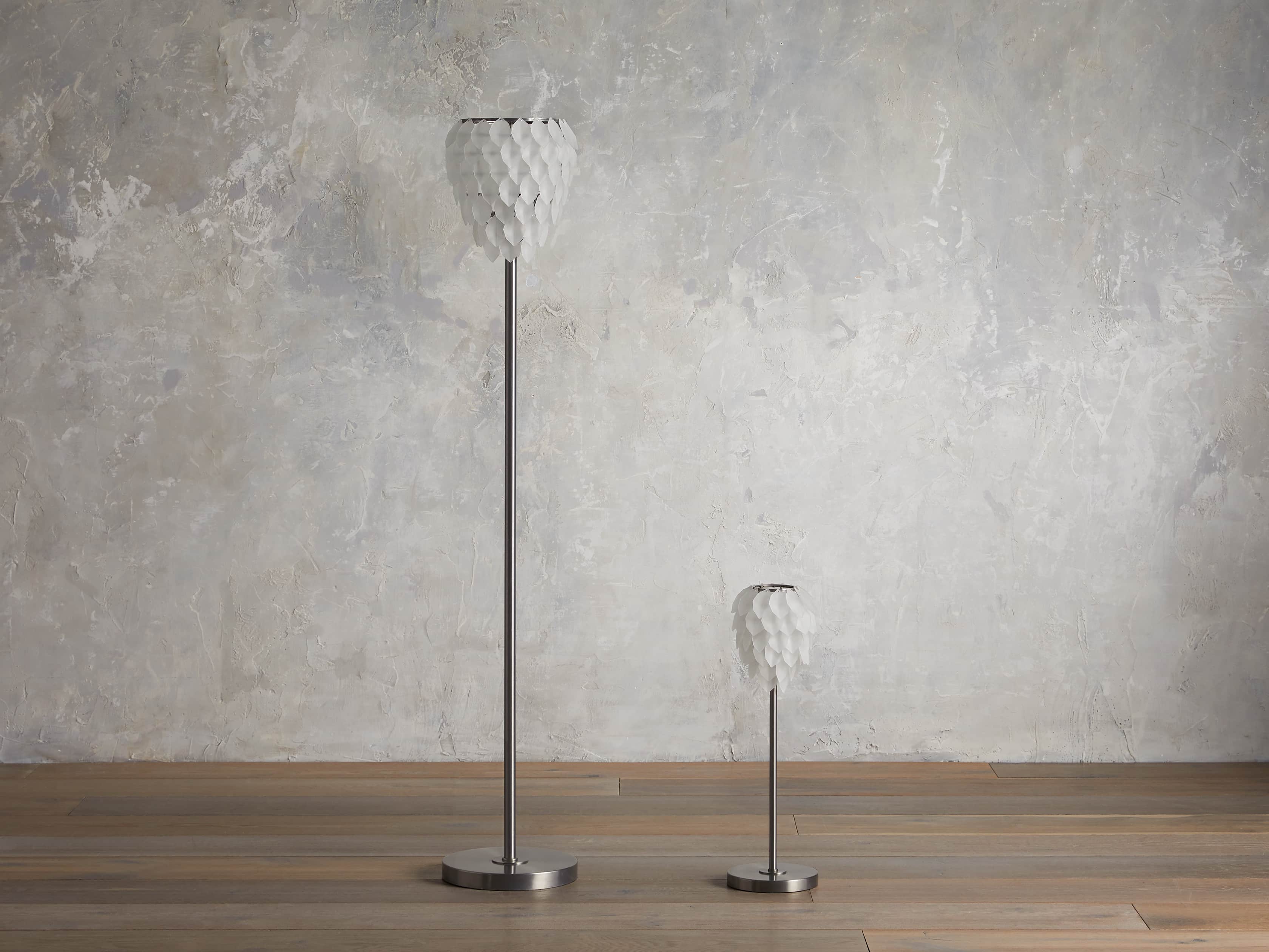 Petals Frost Table Lamp, slide 6 of 7
