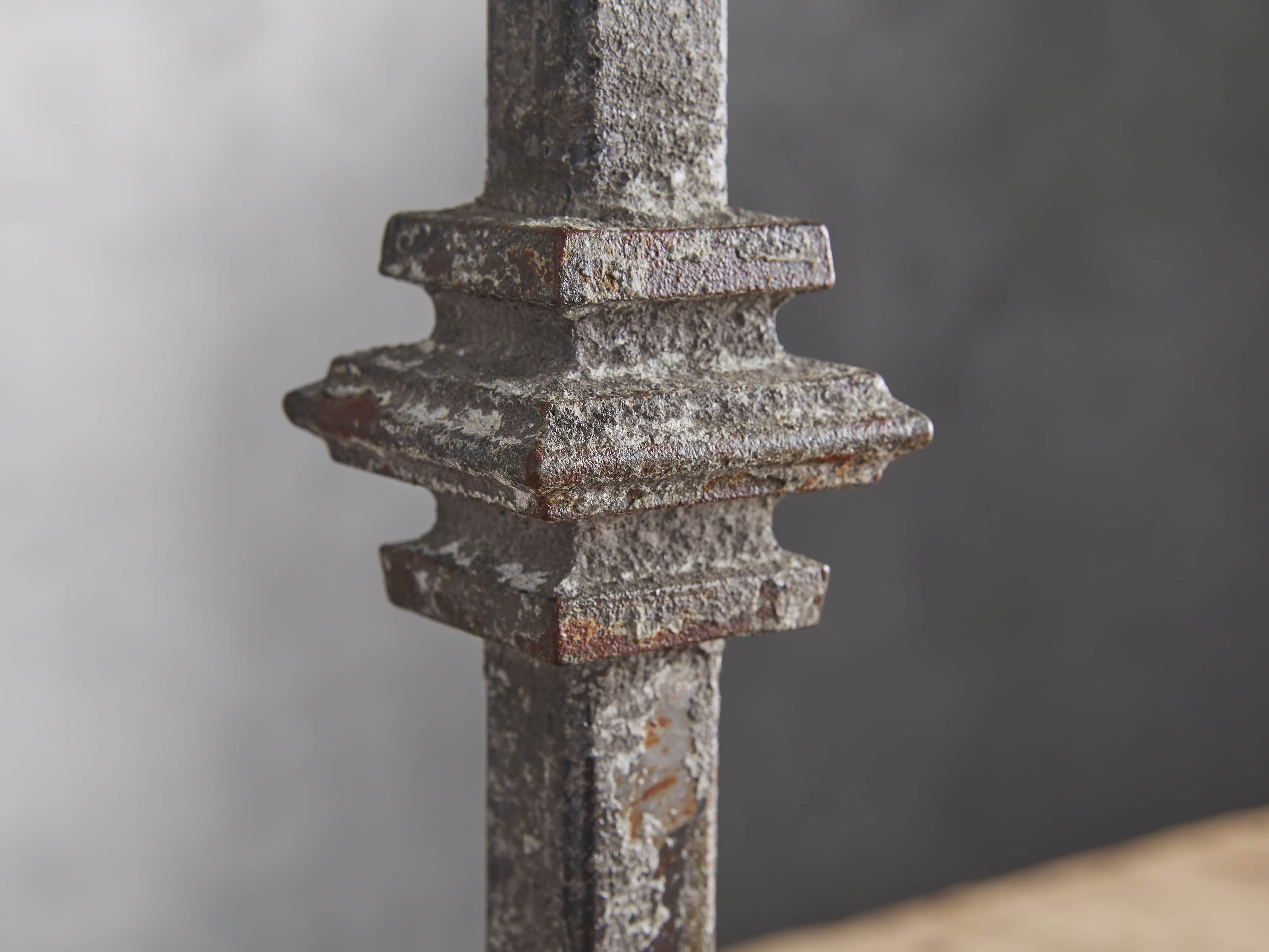 Avery Table Lamp, slide 3 of 5