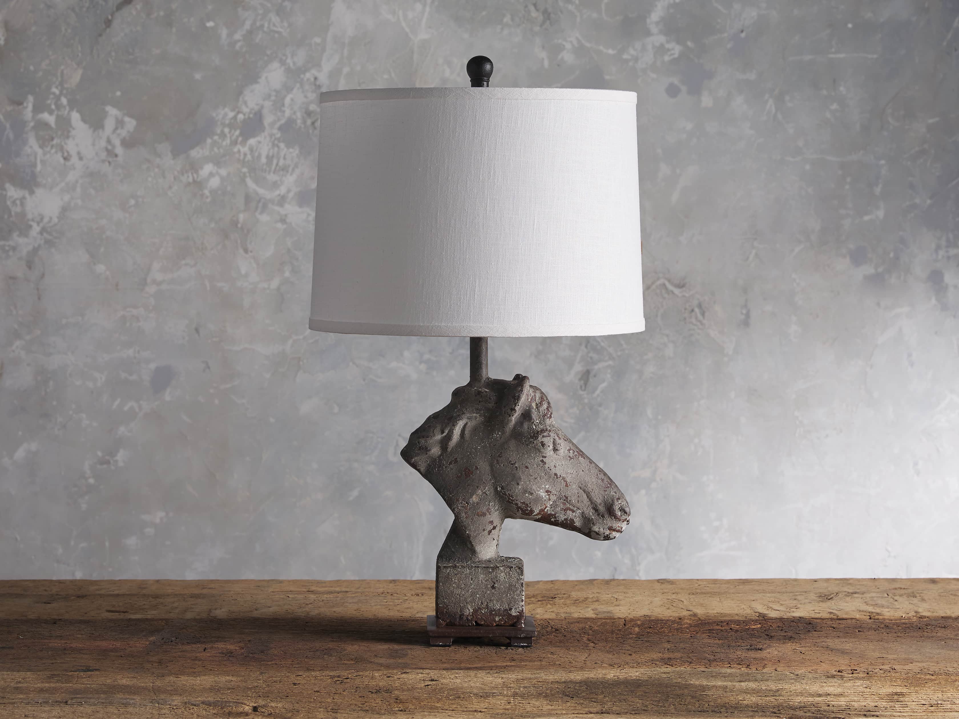 horse head table lamp