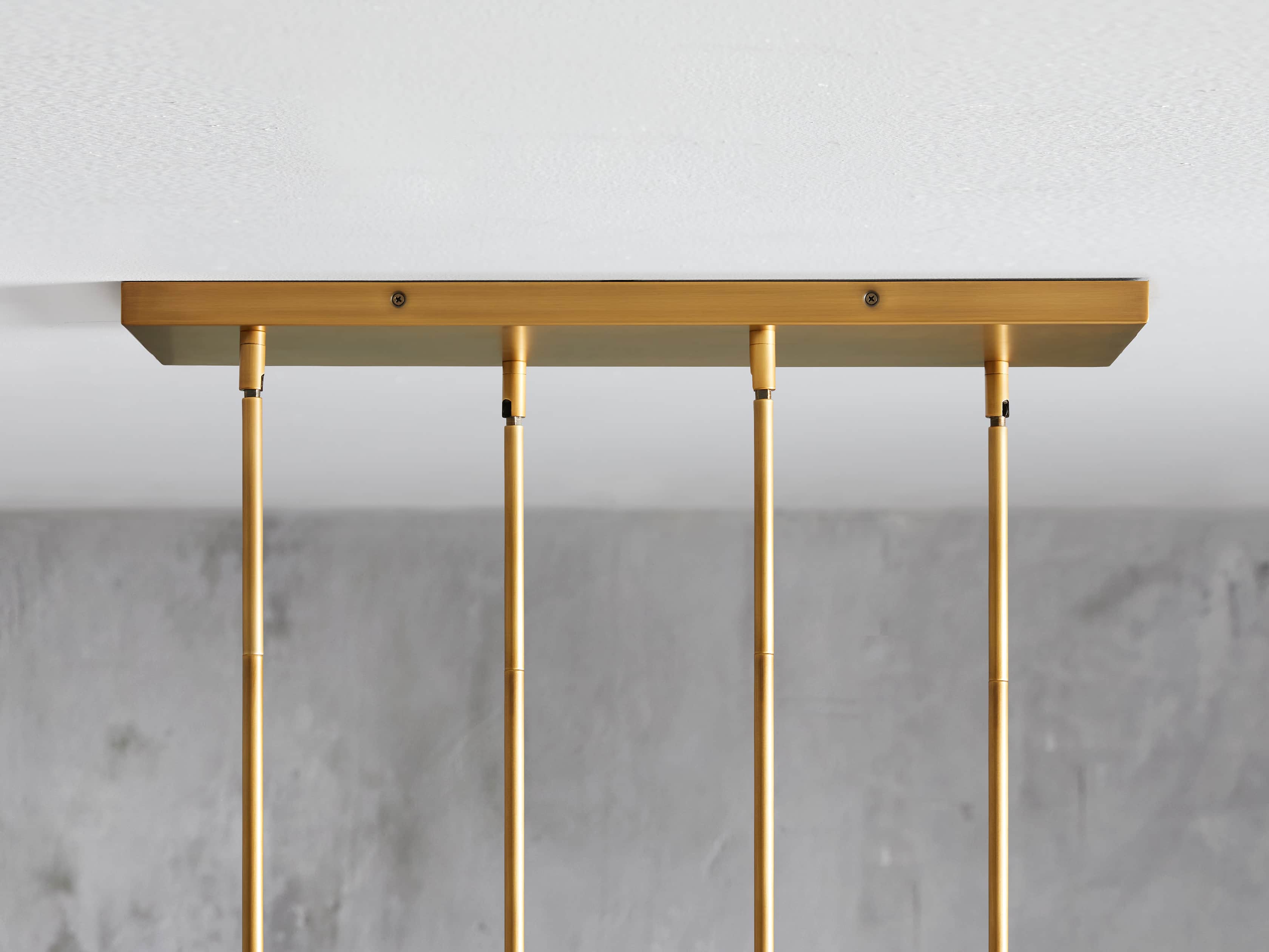 SAYRE LINEAR CHANDELIER, slide 4 of 5
