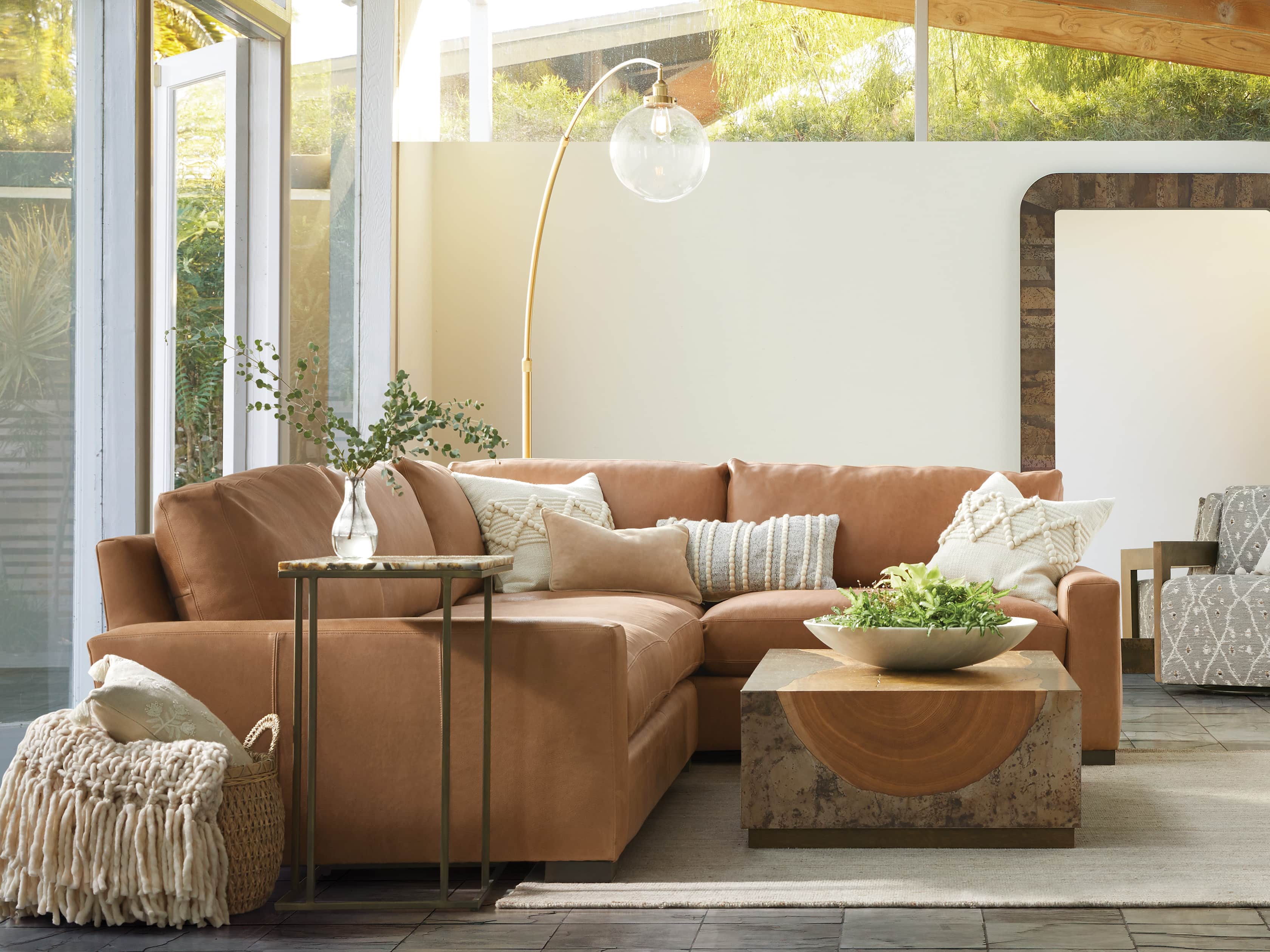 ARC FLOOR LAMP WITH GLASS SHADE IN BRASS, slide 5 of 5