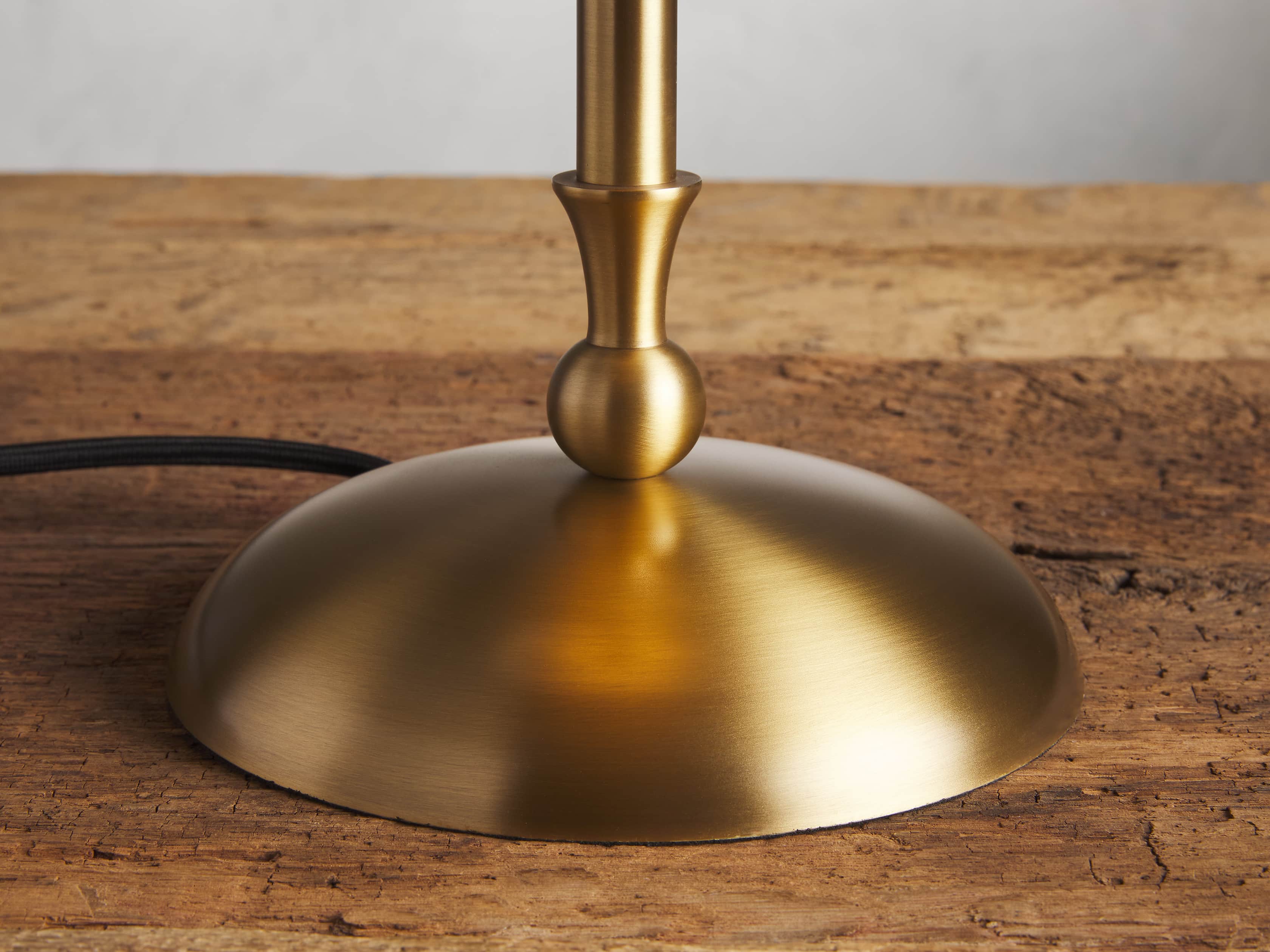 Archard Brass Table Lamp – Arhaus