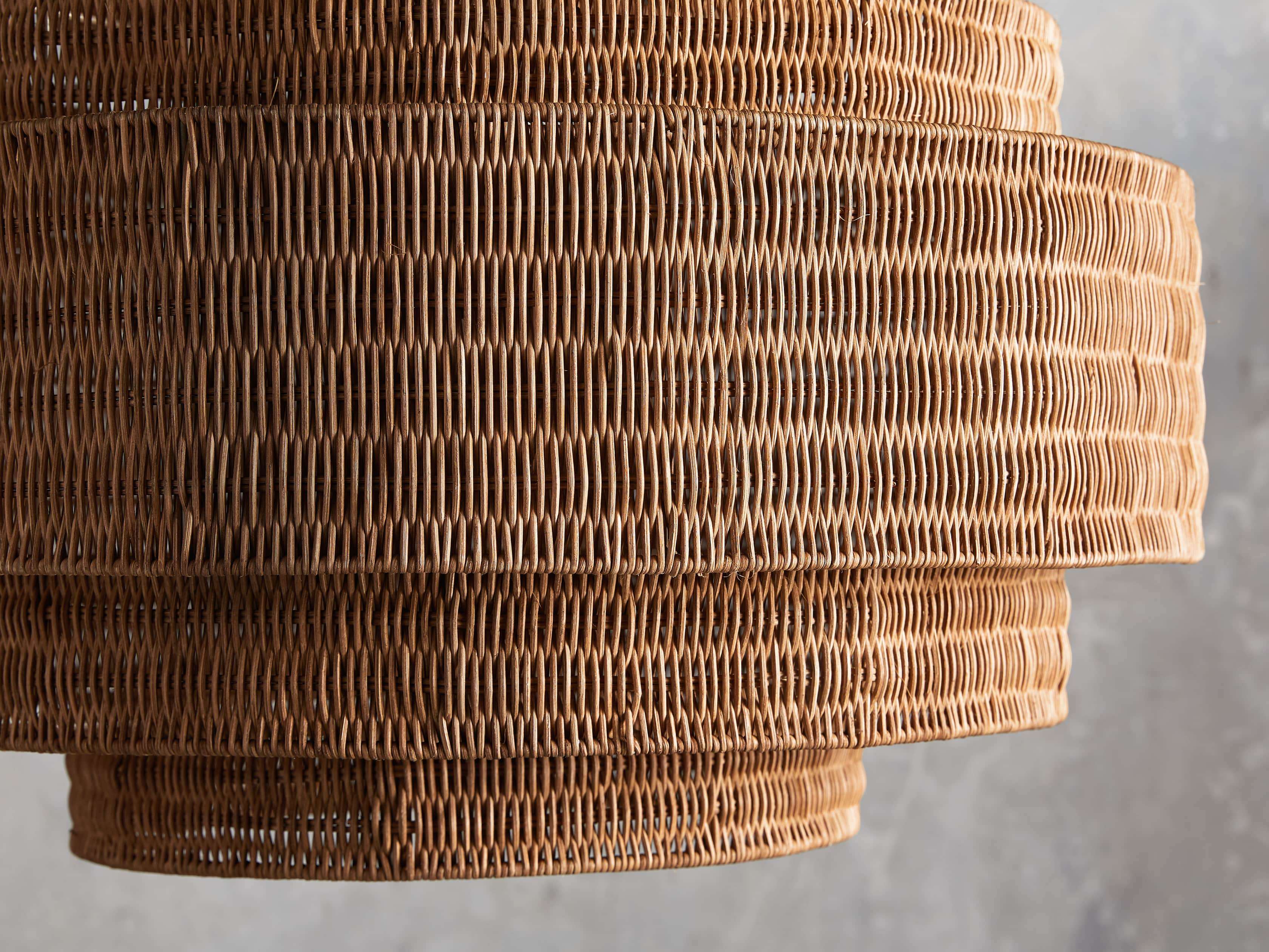 Paloma Chandelier, slide 3 of 9