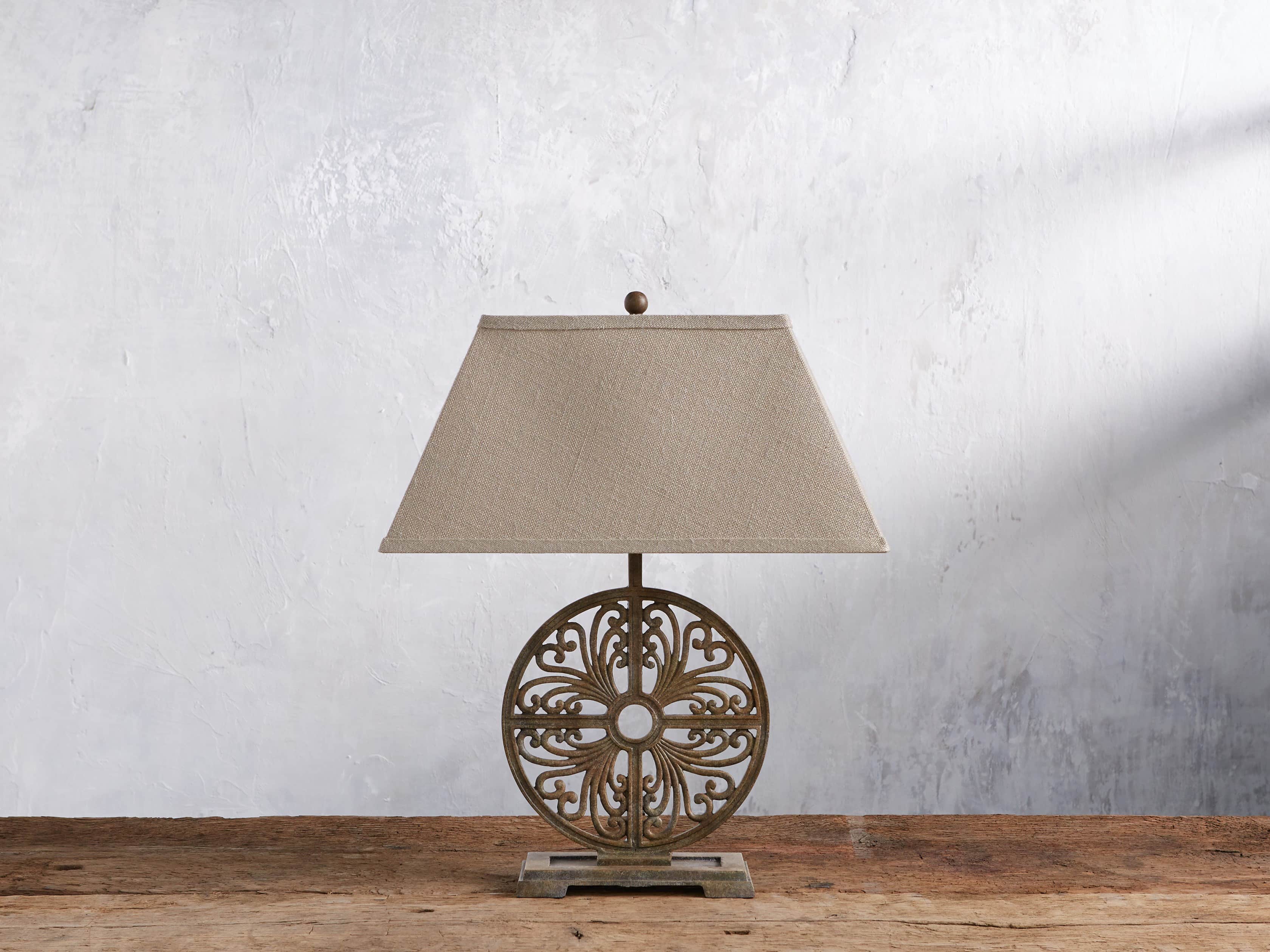 Javi Iron Table Lamp