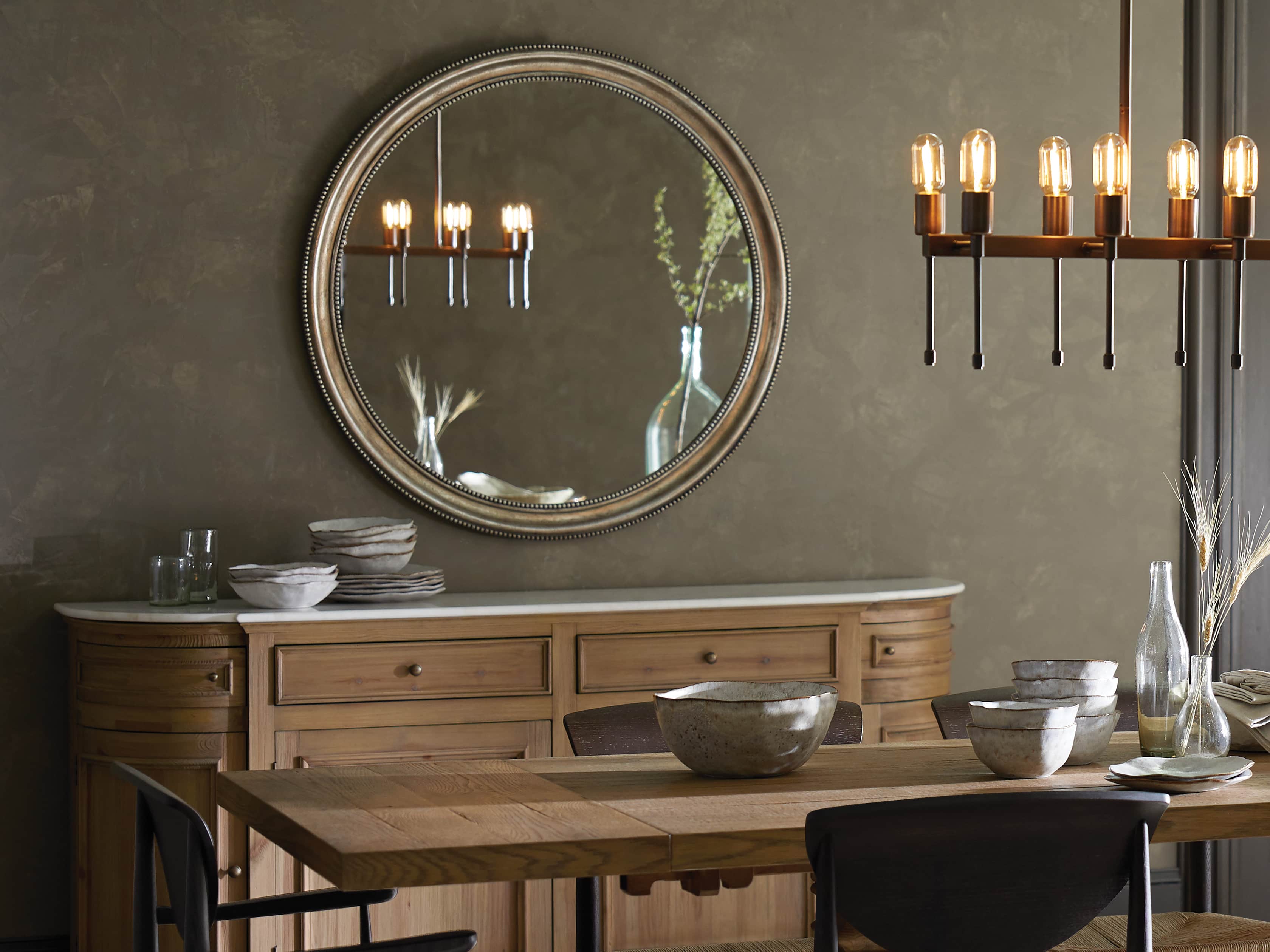 PIERRE 42" ROUND MIRROR IN SILVER, slide 4 of 5