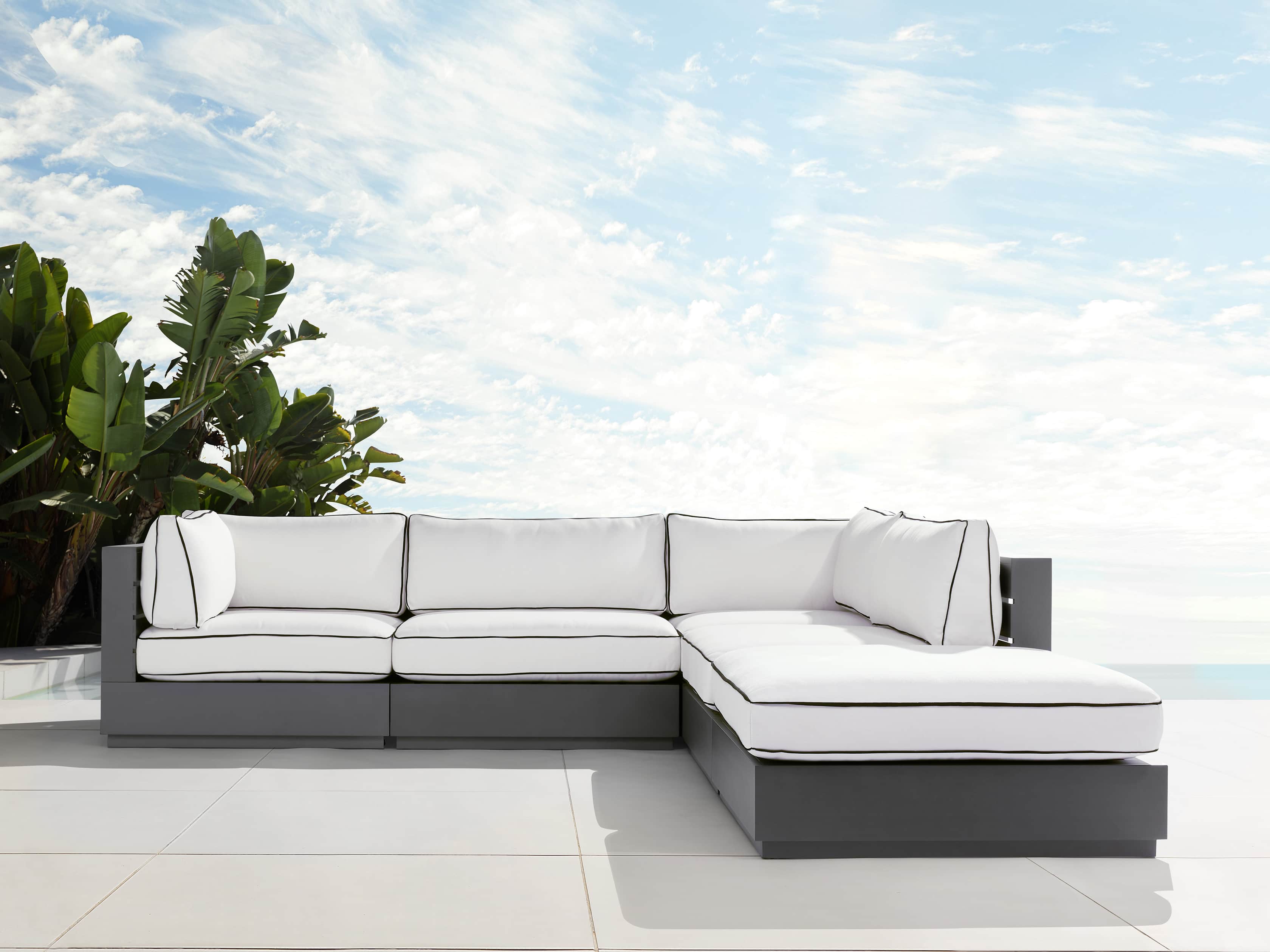 View the Bal Harbour Outdoor Aluminum Five Piece Sectional with Flange | Variant: SAILCLOTH SALT