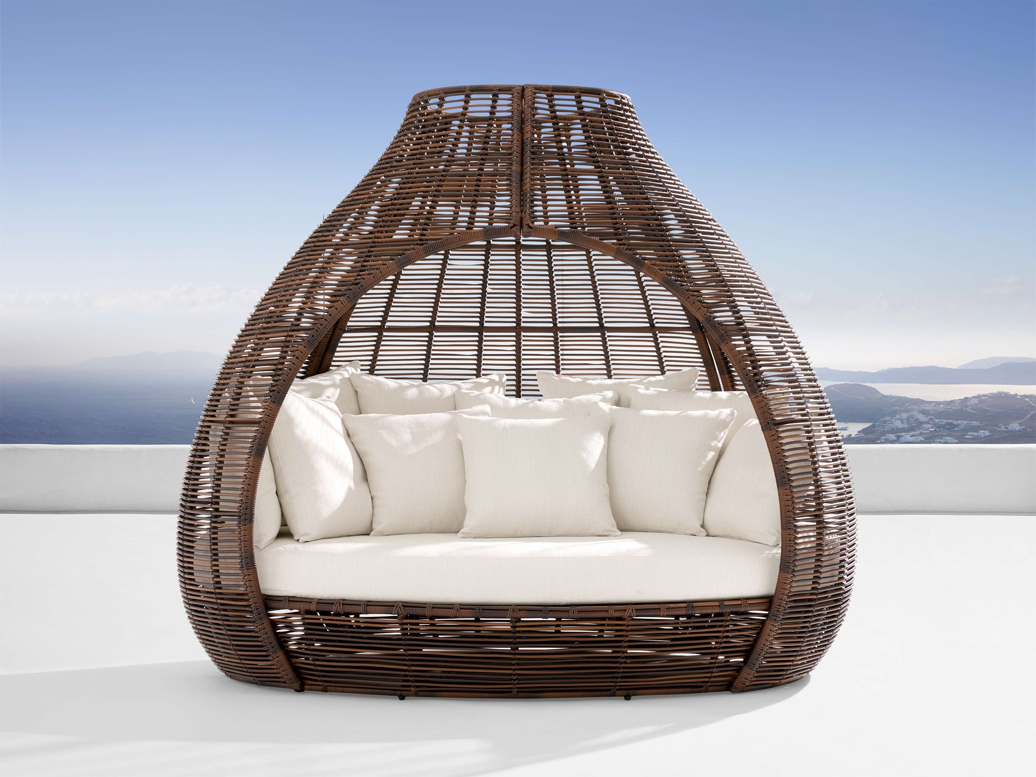 Calusa Outdoor Daybed