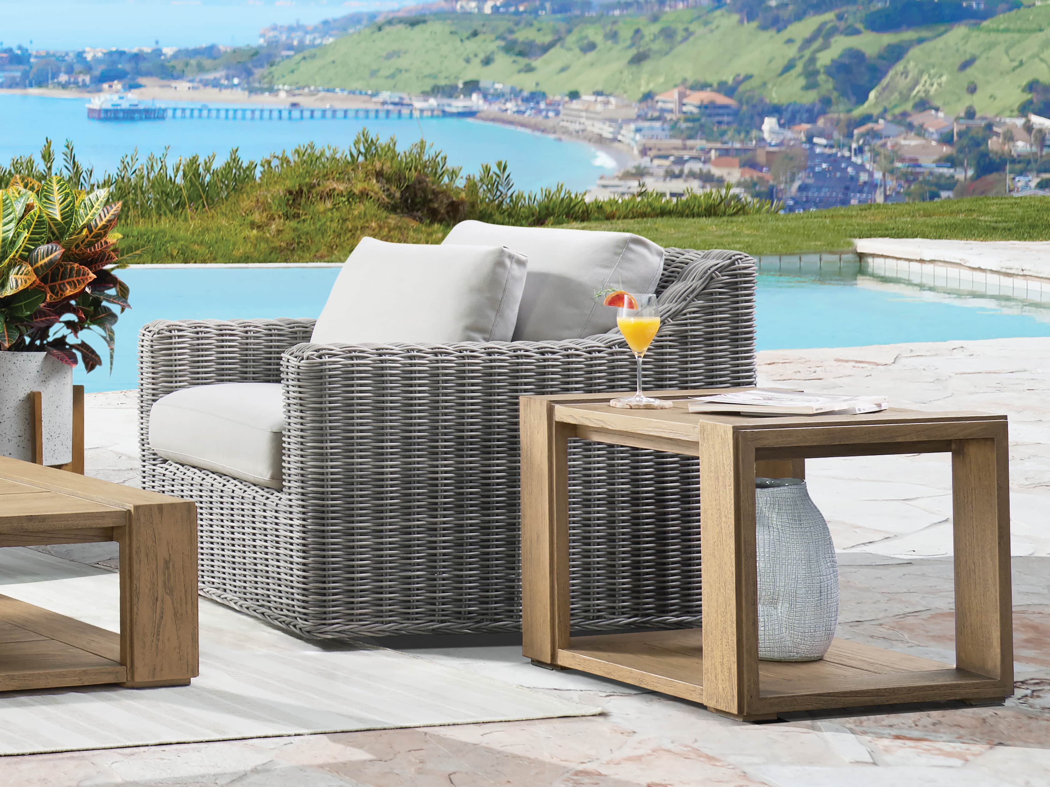 Arhaus outdoor table discount