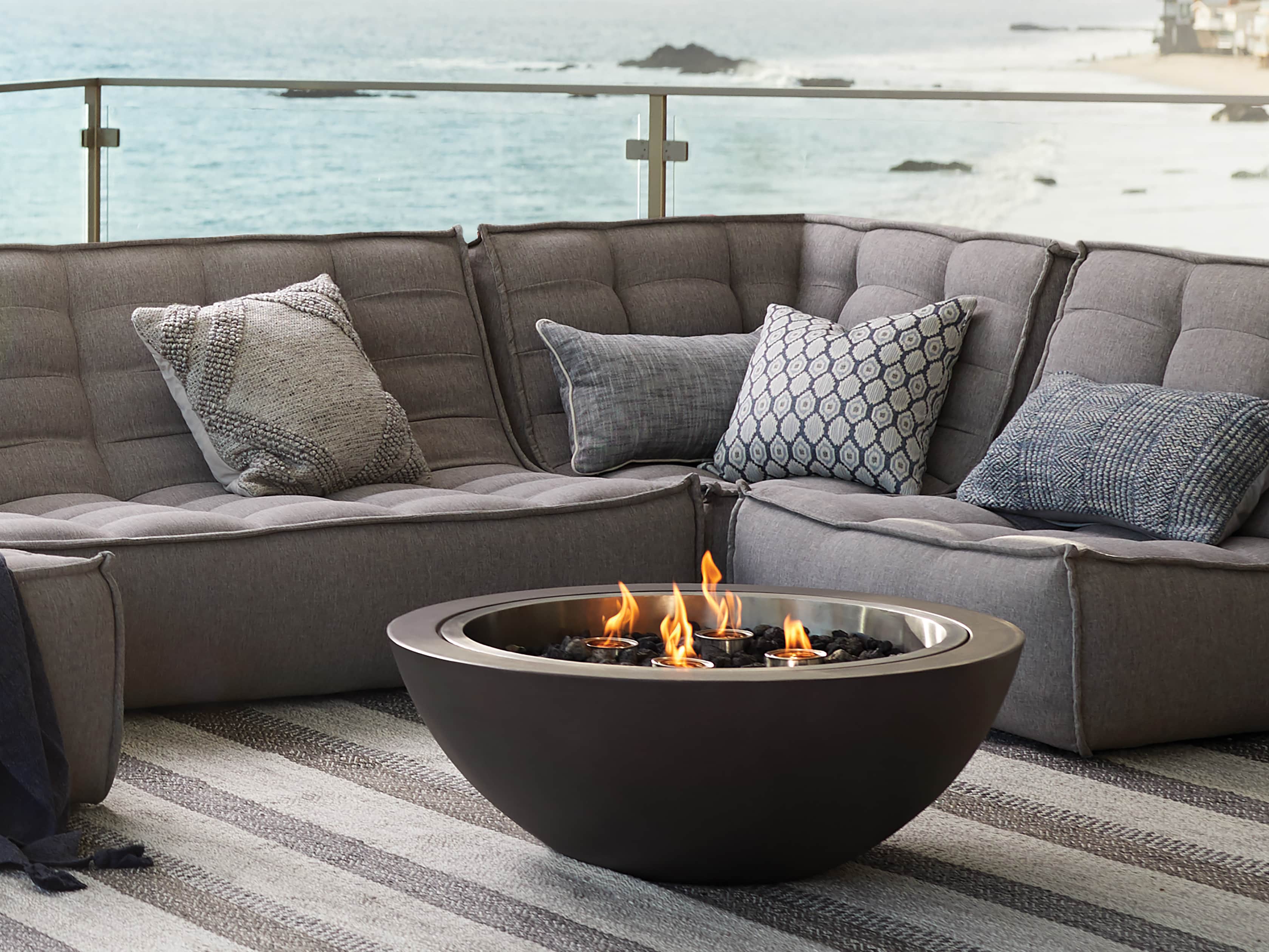 Outdoor Grey Round Concrete Fire Pit Arhaus