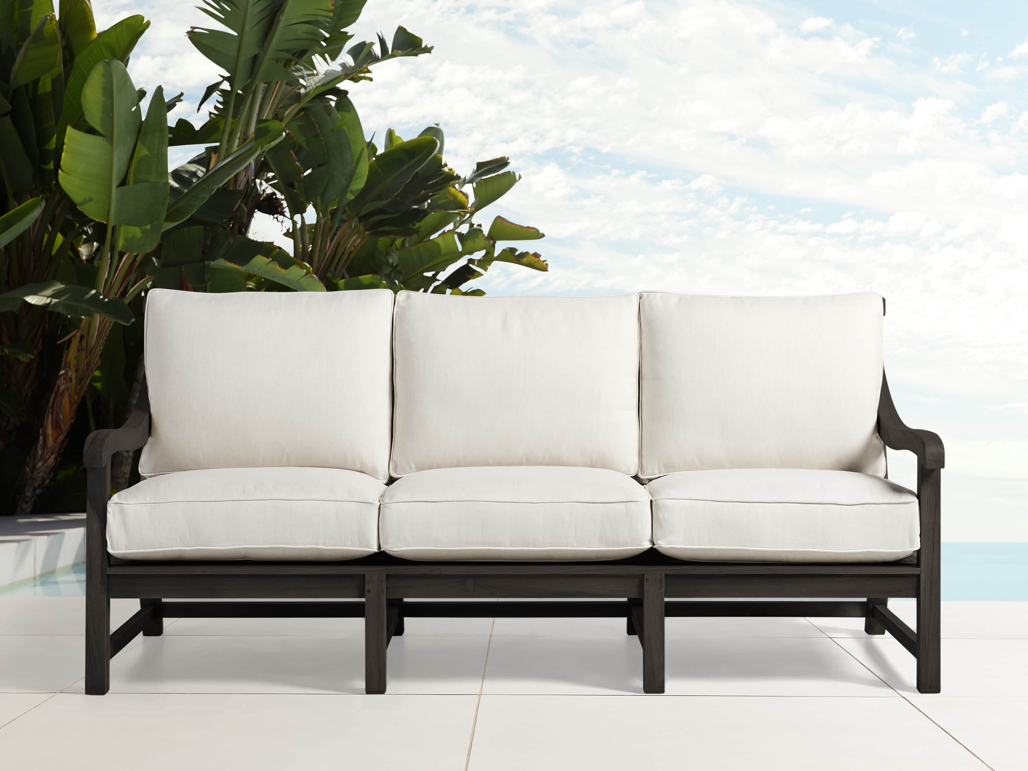 Hamptons Outdoor 83" Sofa