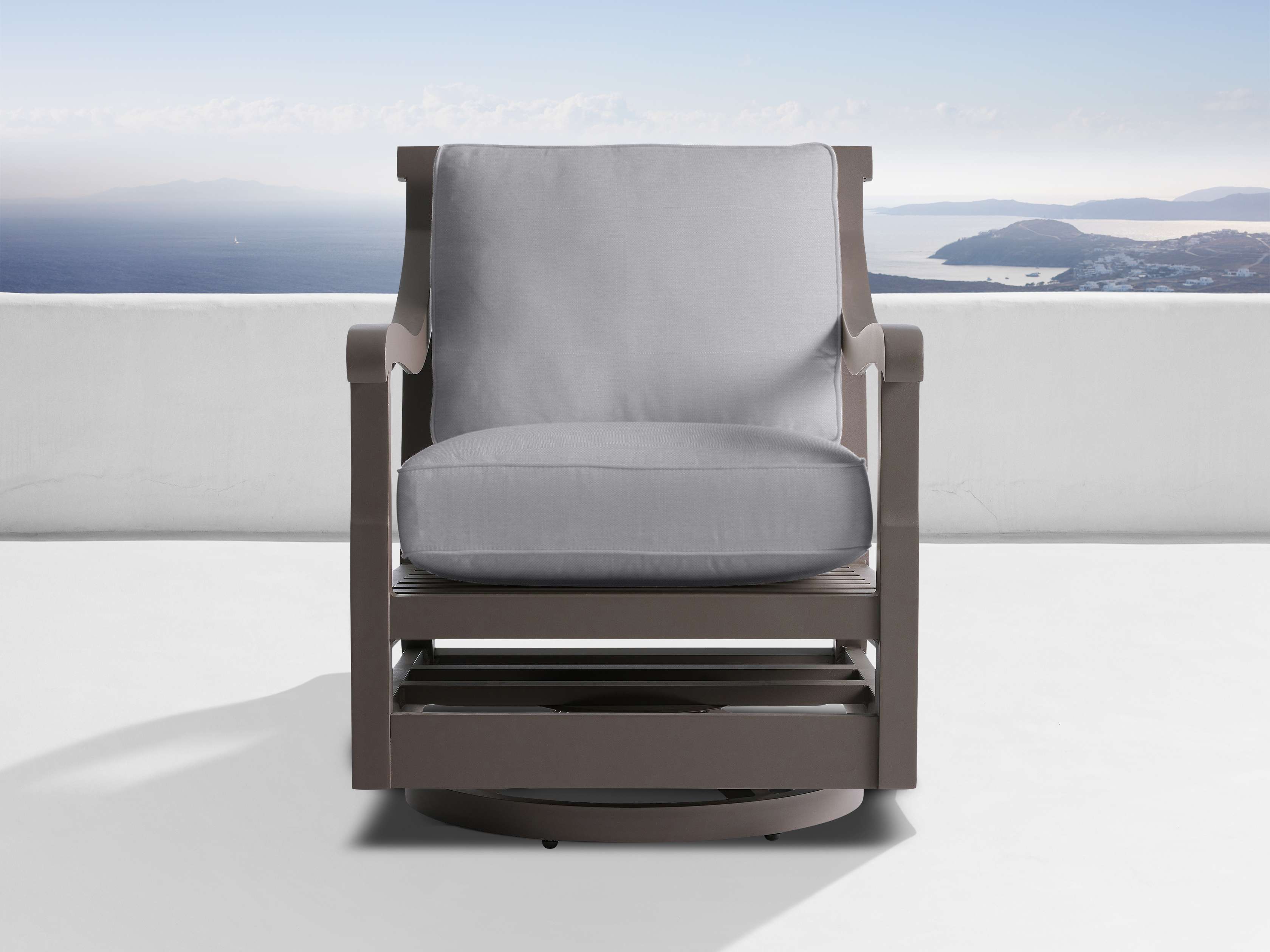 Hamptons Outdoor Standard Aluminum Swivel Chair in Maritime Zinc