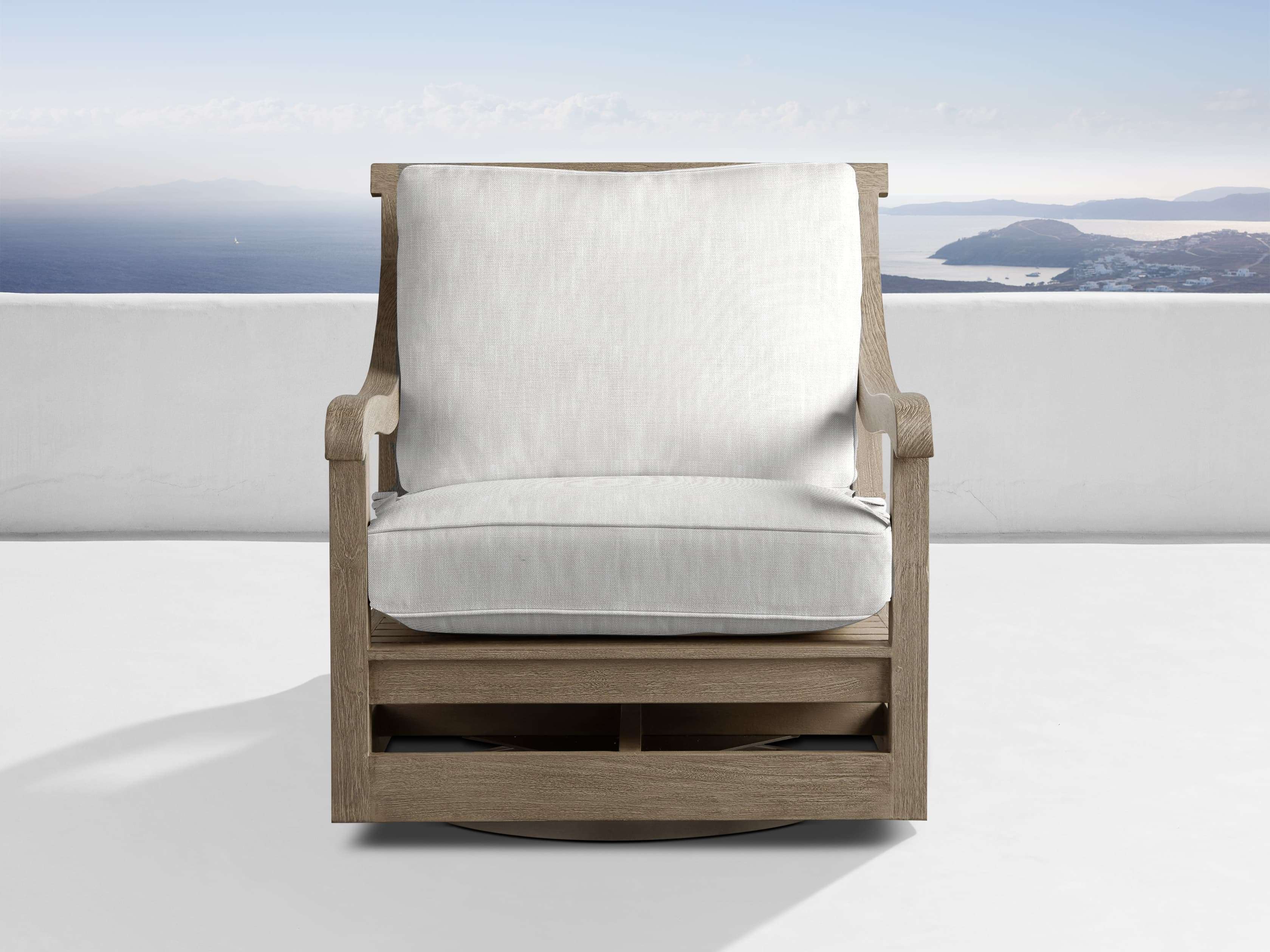 Hamptons Outdoor Standard Swivel Chair