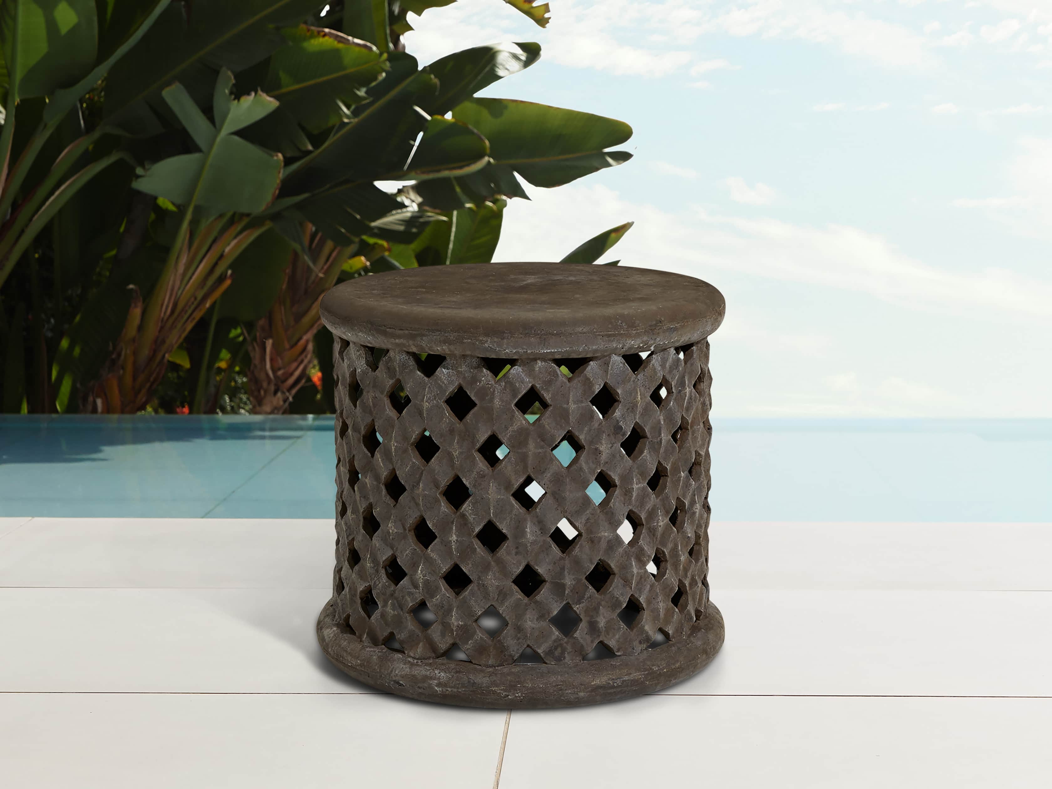 Naples Outdoor 22" End Table in Fossil