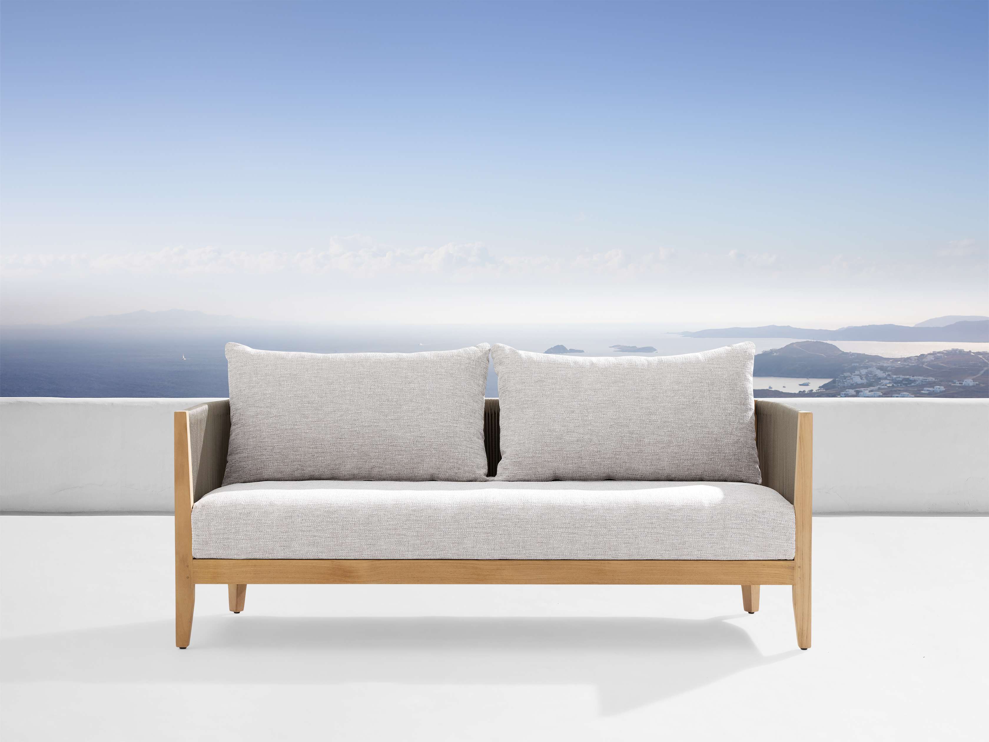 Newport Outdoor Sofa - Thumbnail 3