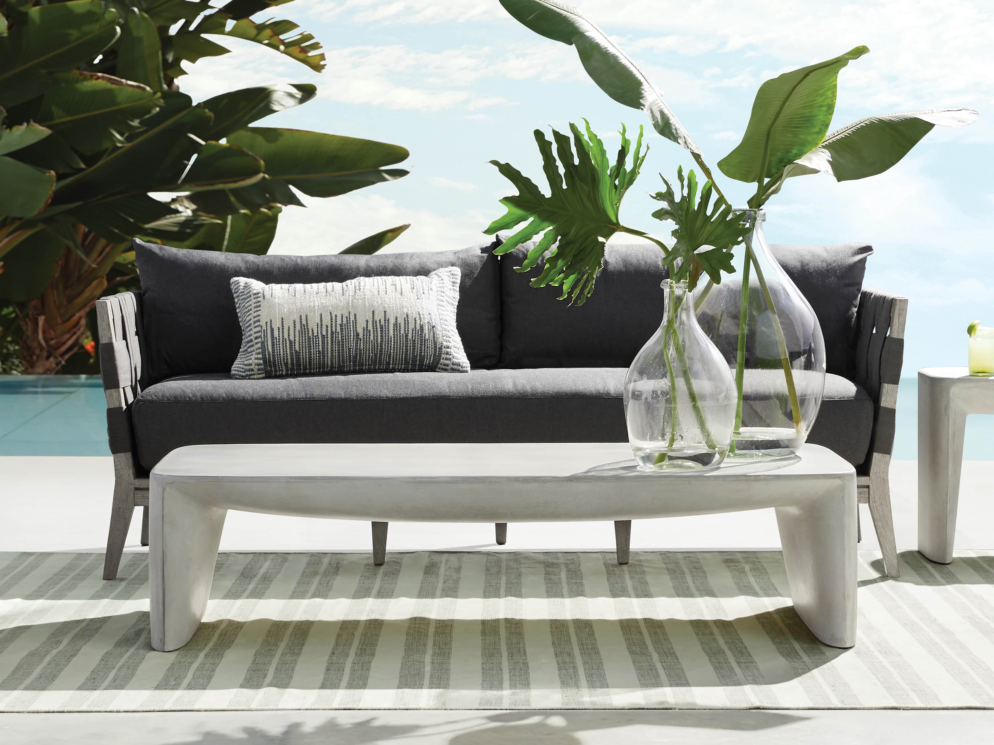 Nueva Outdoor Coffee Table – Arhaus
