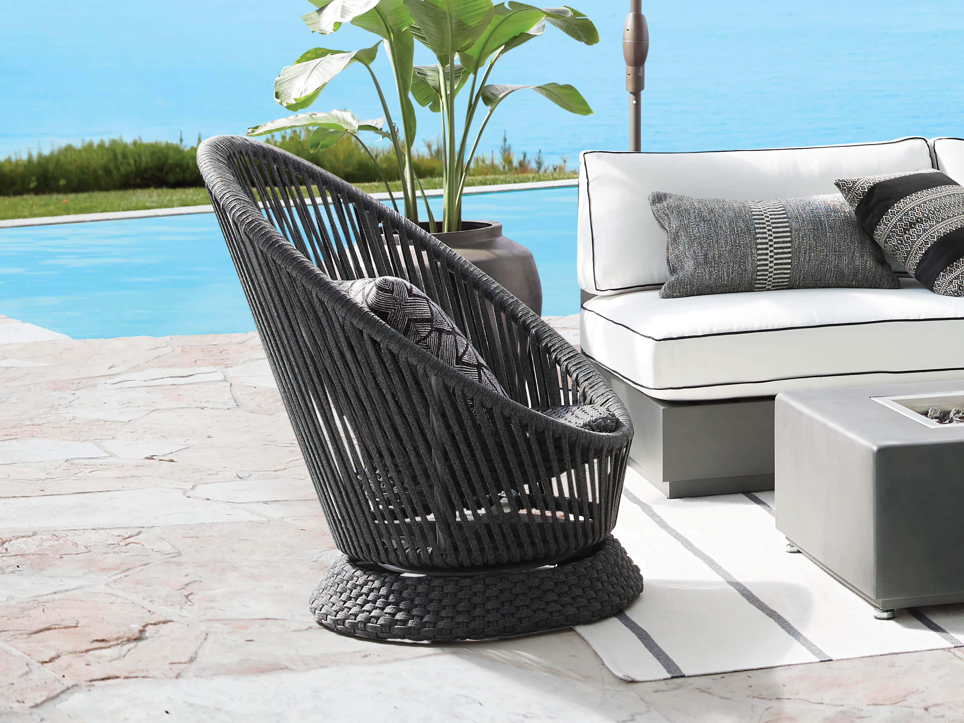 Sevilla Outdoor Swivel Chair