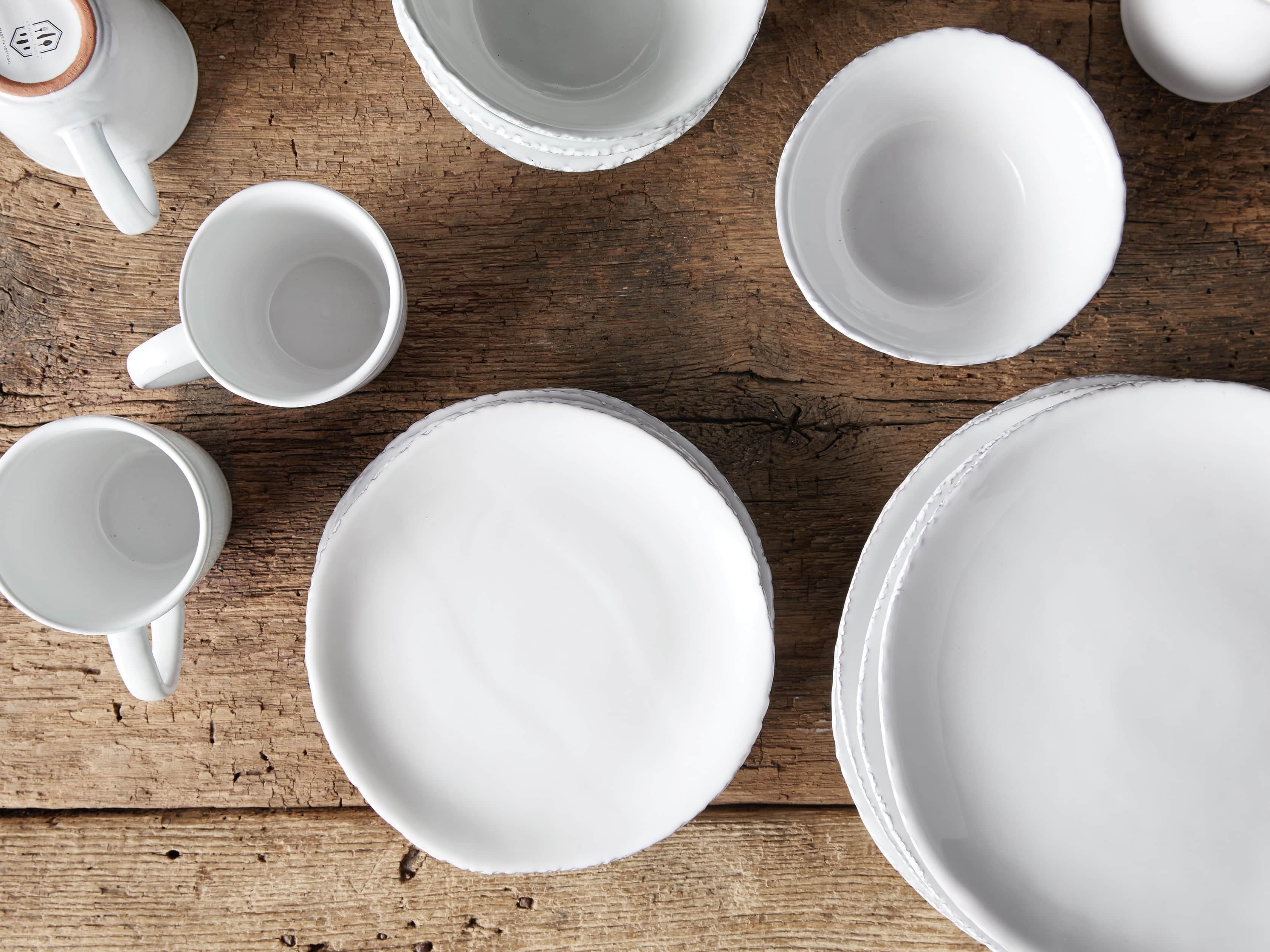 Albion Dinnerware (Set of 16)