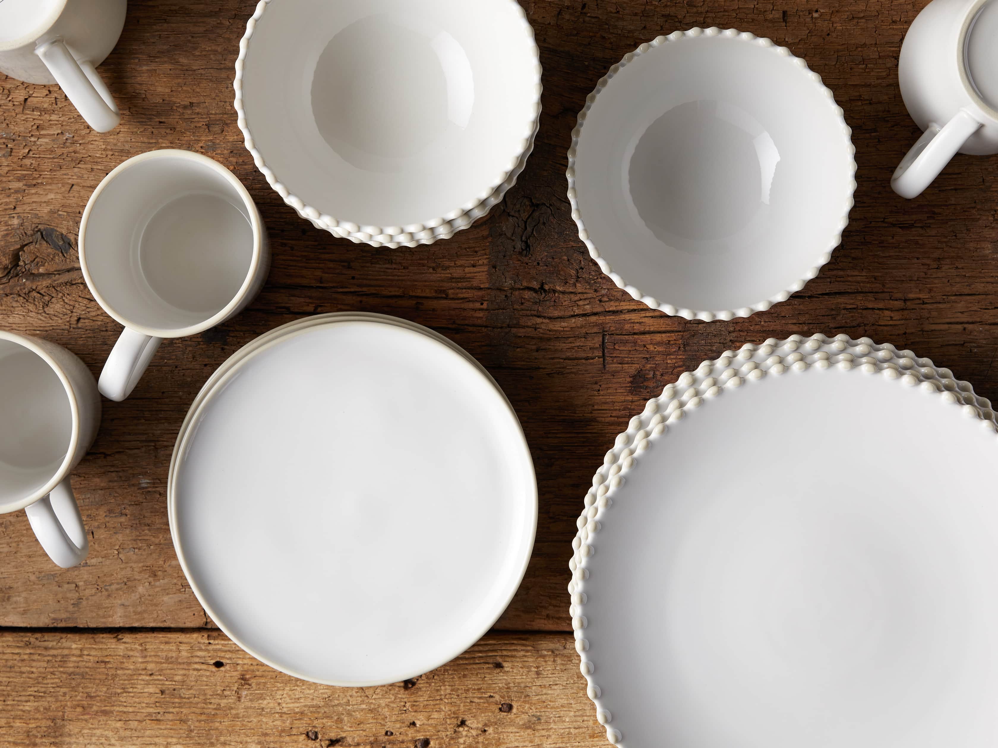 Avignon White Dinnerware (Set of 16), slide 2 of 2