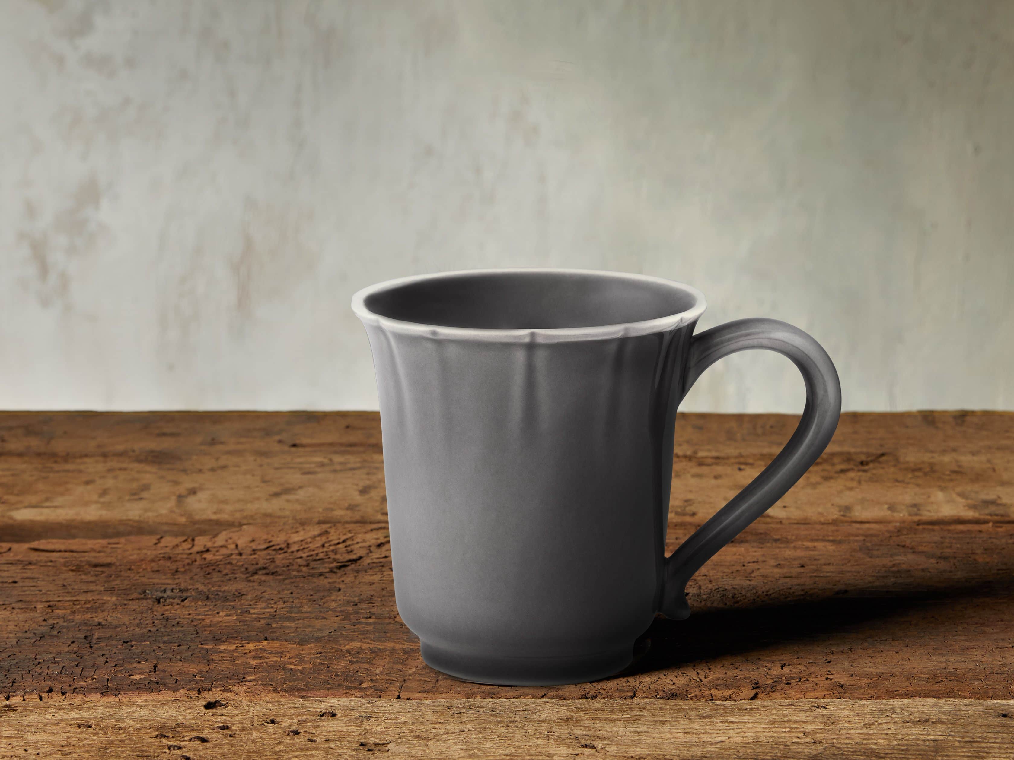 Avignon Grey Scalloped Mugs (Set of 4)