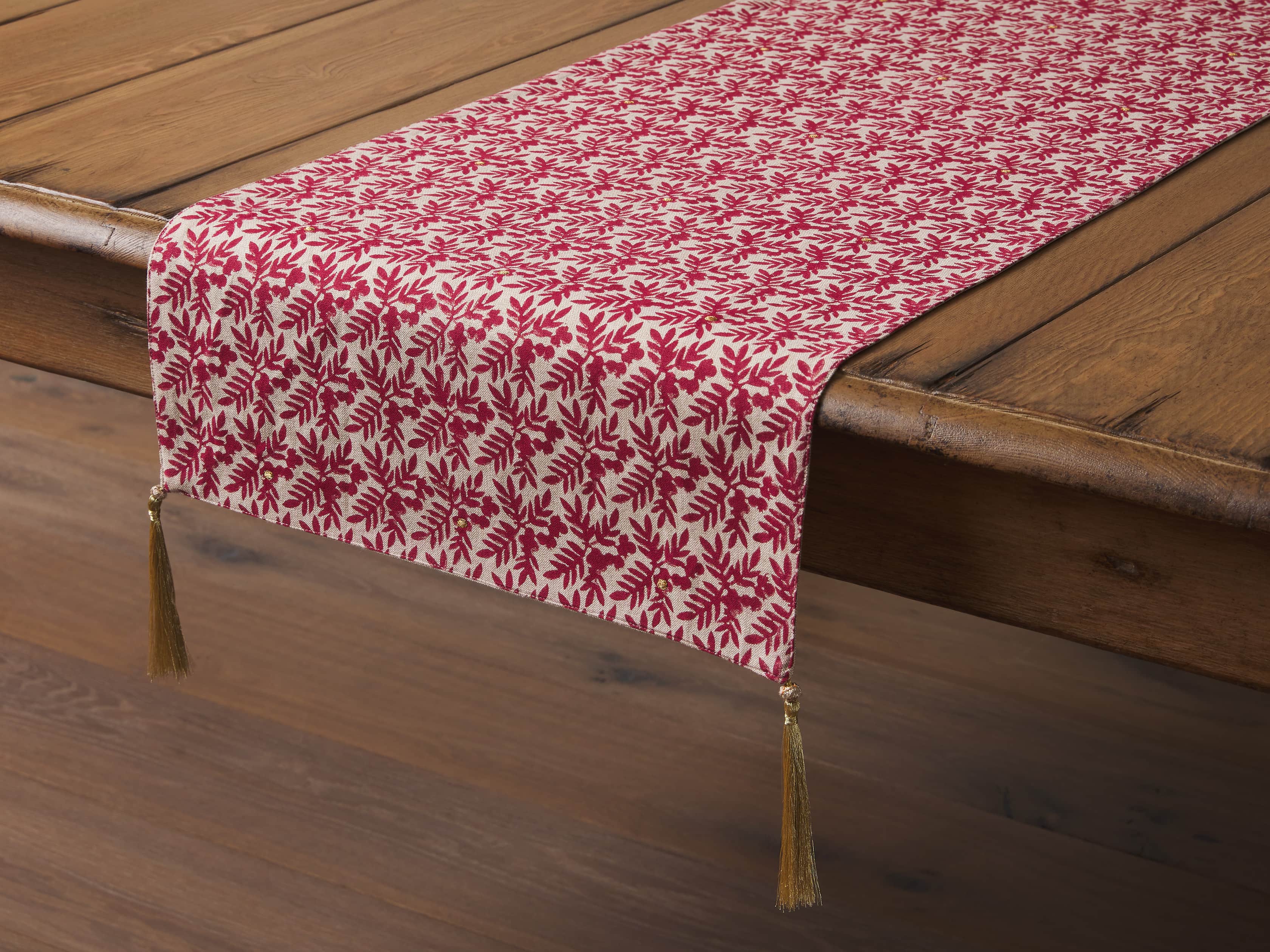 Berry Print Table Runner, slide 1 of 3