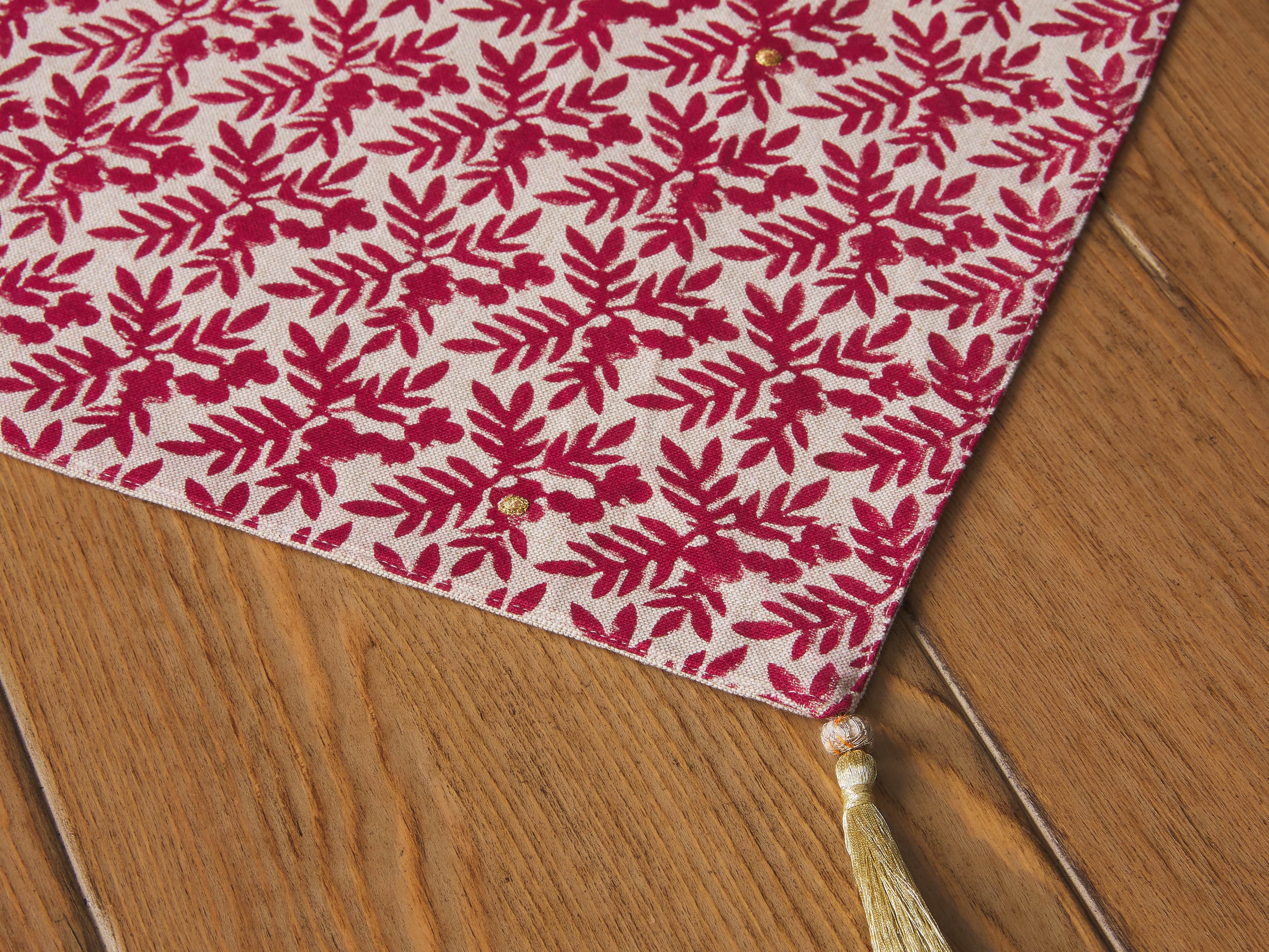 Berry Print Table Runner, slide 2 of 3