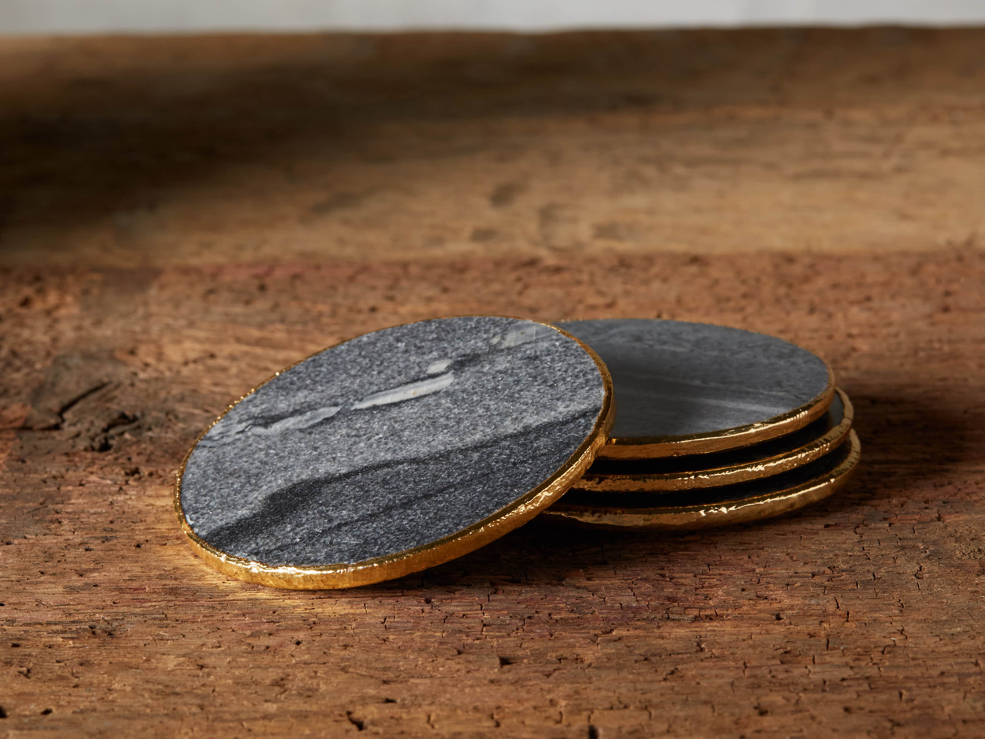 Viski Earthenware Coasters Set of 4 - Ceramic Drink Coasters - Outdoor  Coasters for Drinks - Unique Coasters with Gold Stand Black