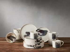 Naka Dinner Set with Cereal Bowls in Black (Set of 16)